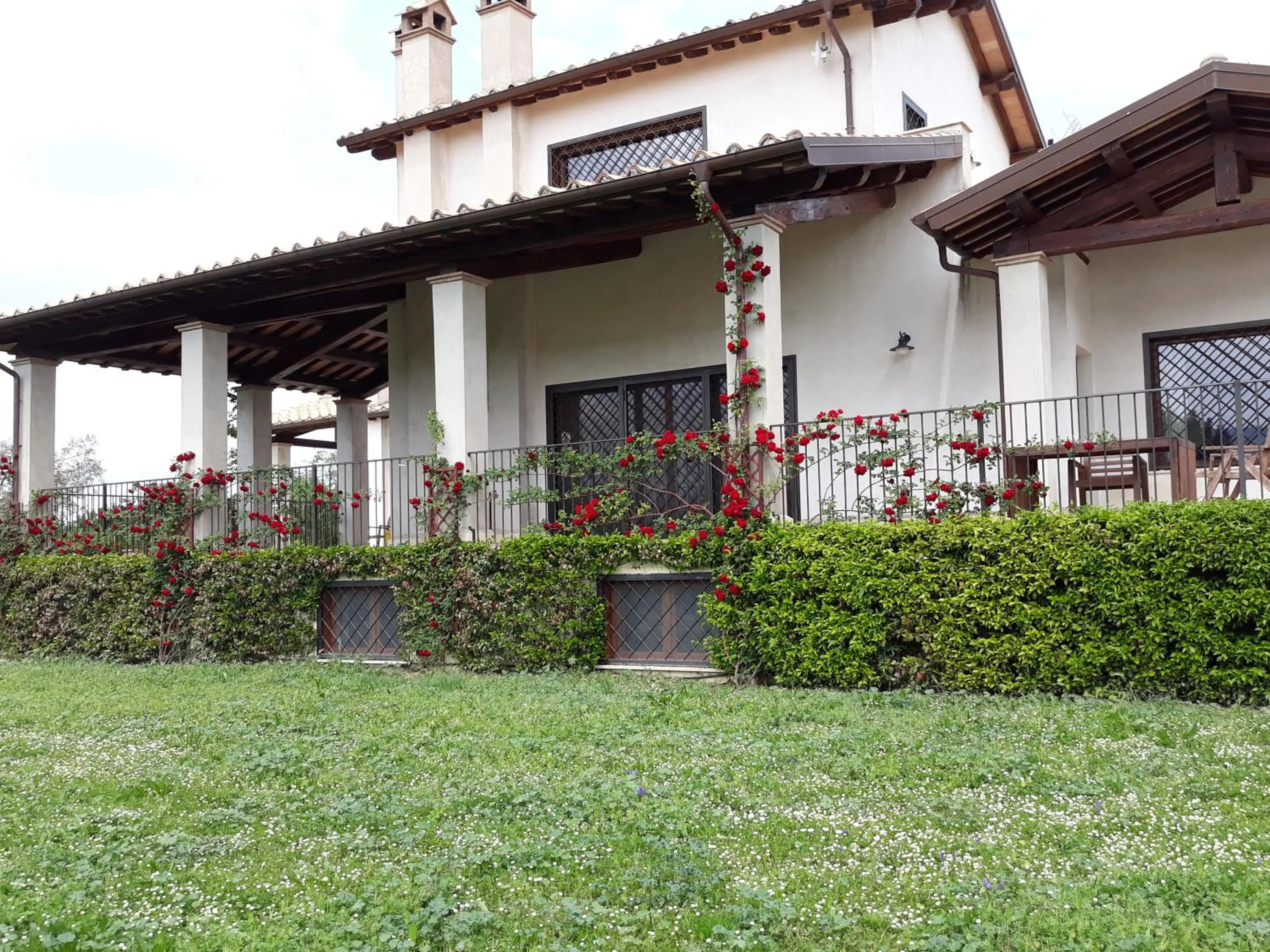 Property building in L'Orto sul Poggio