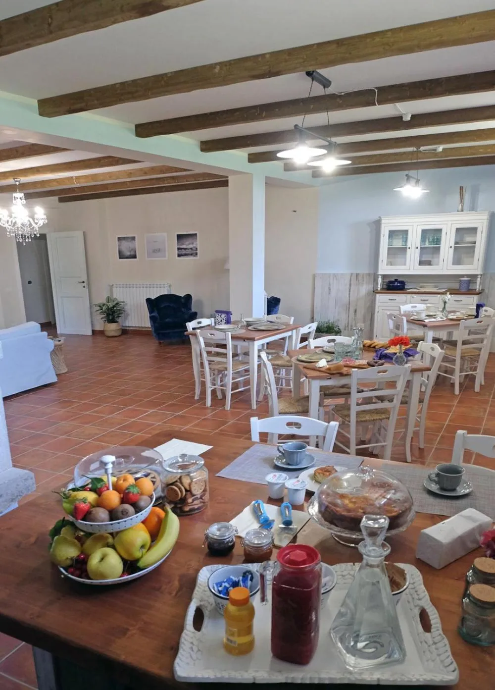 Communal lounge/ TV room in L'Orto sul Poggio