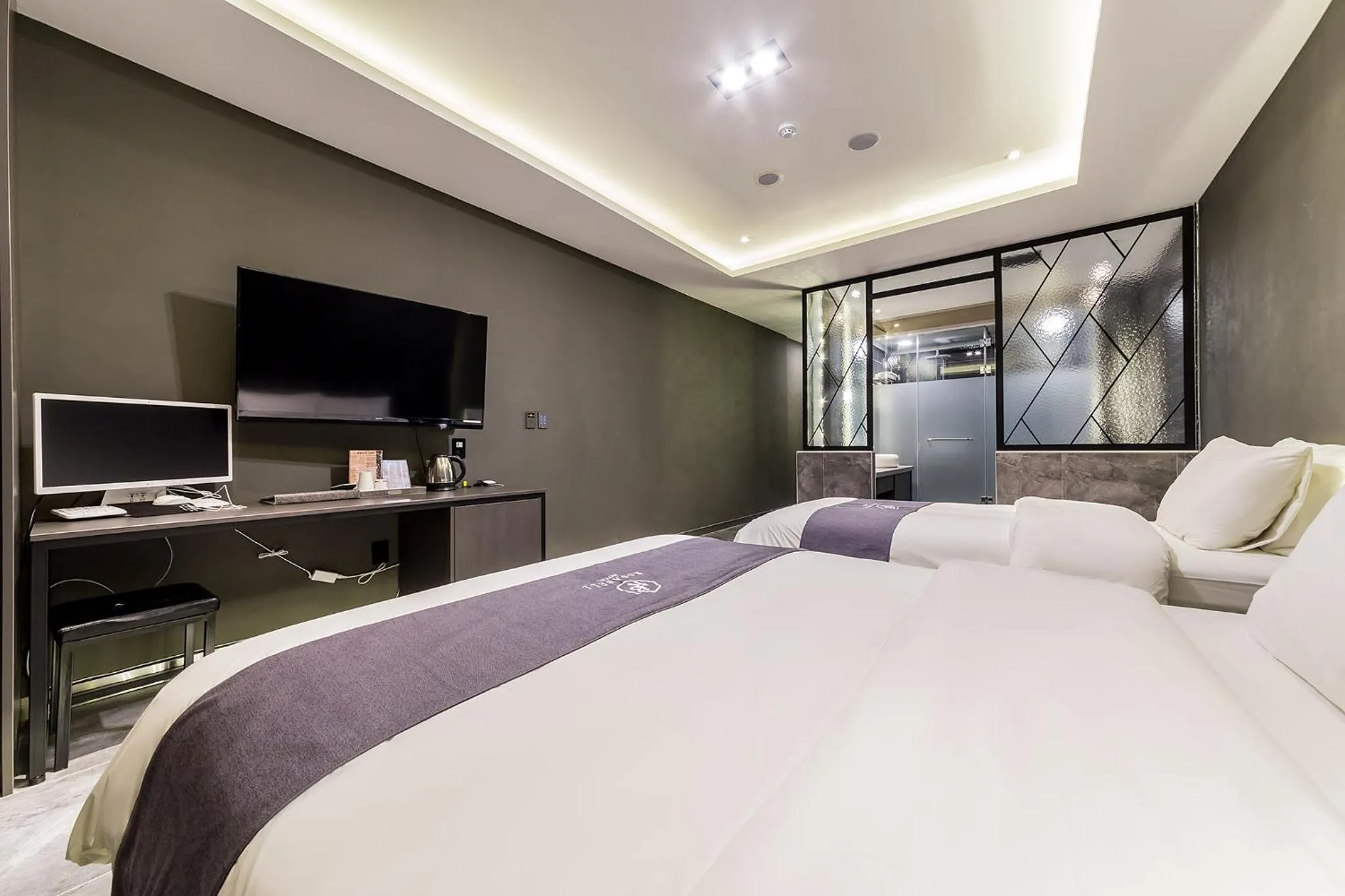 Bed in Rosabell Hotel