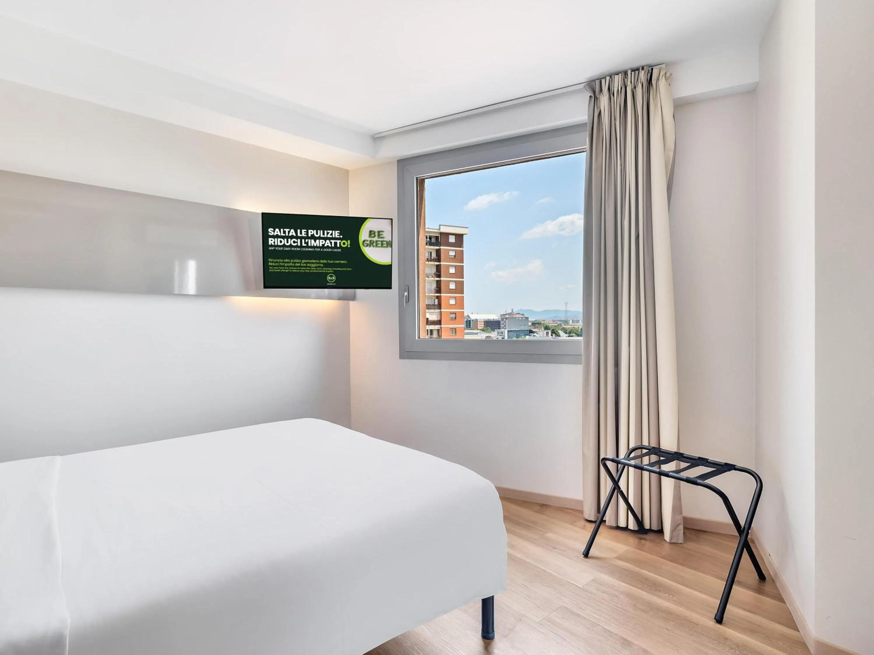 Photo of the whole room, Bed in B&B HOTEL Torino Orbassano