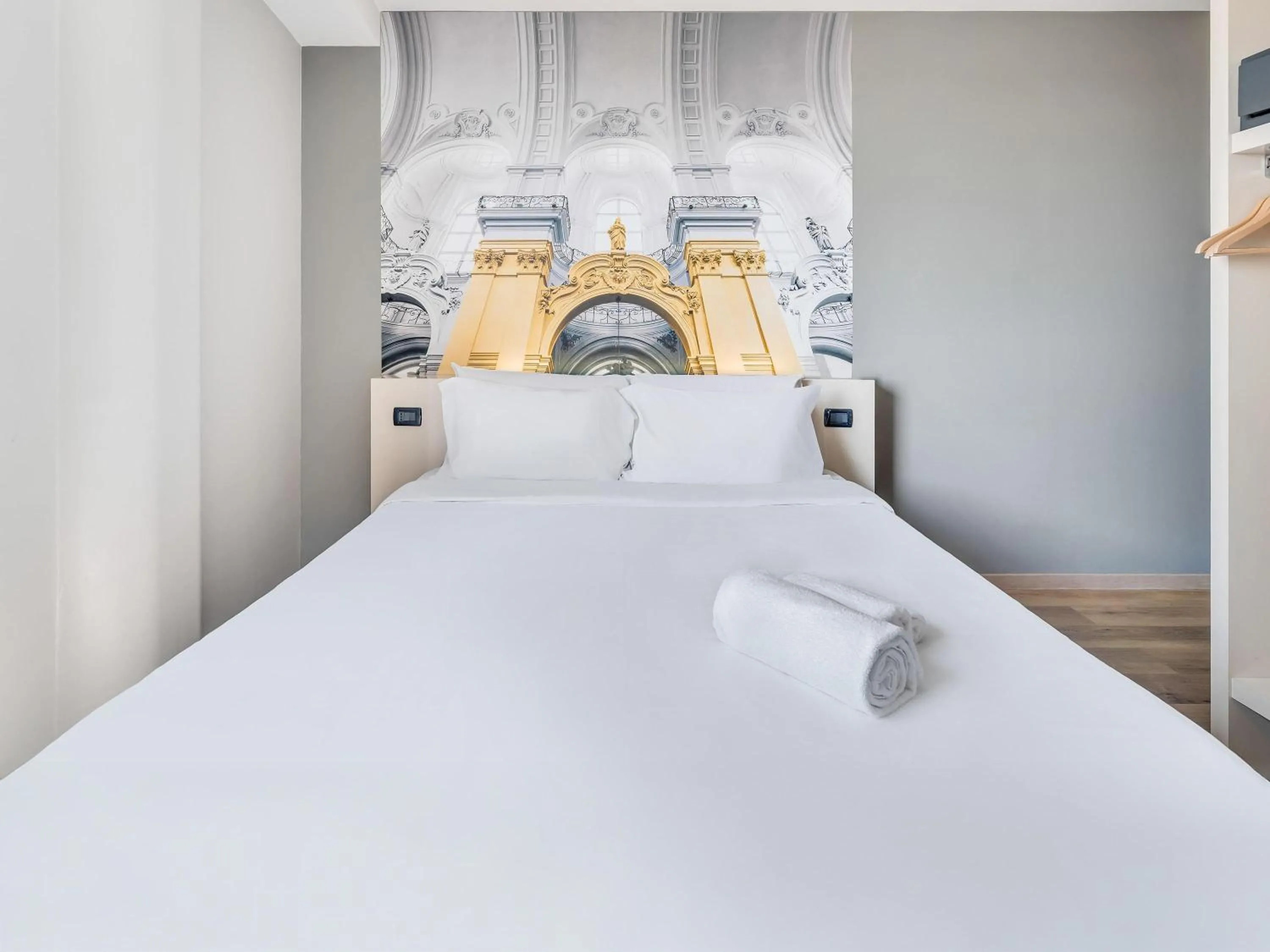 Photo of the whole room, Bed in B&B HOTEL Torino Orbassano