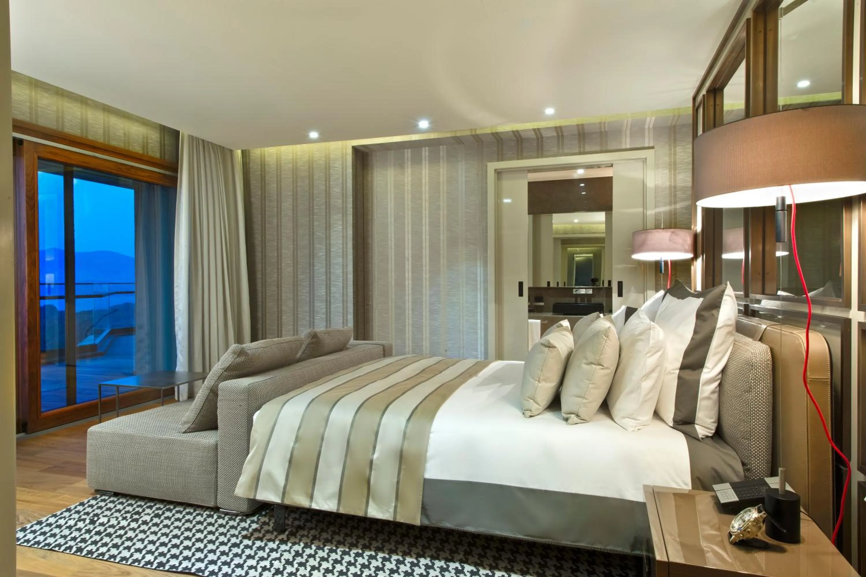 bunk bed, Bed in D Maris Bay