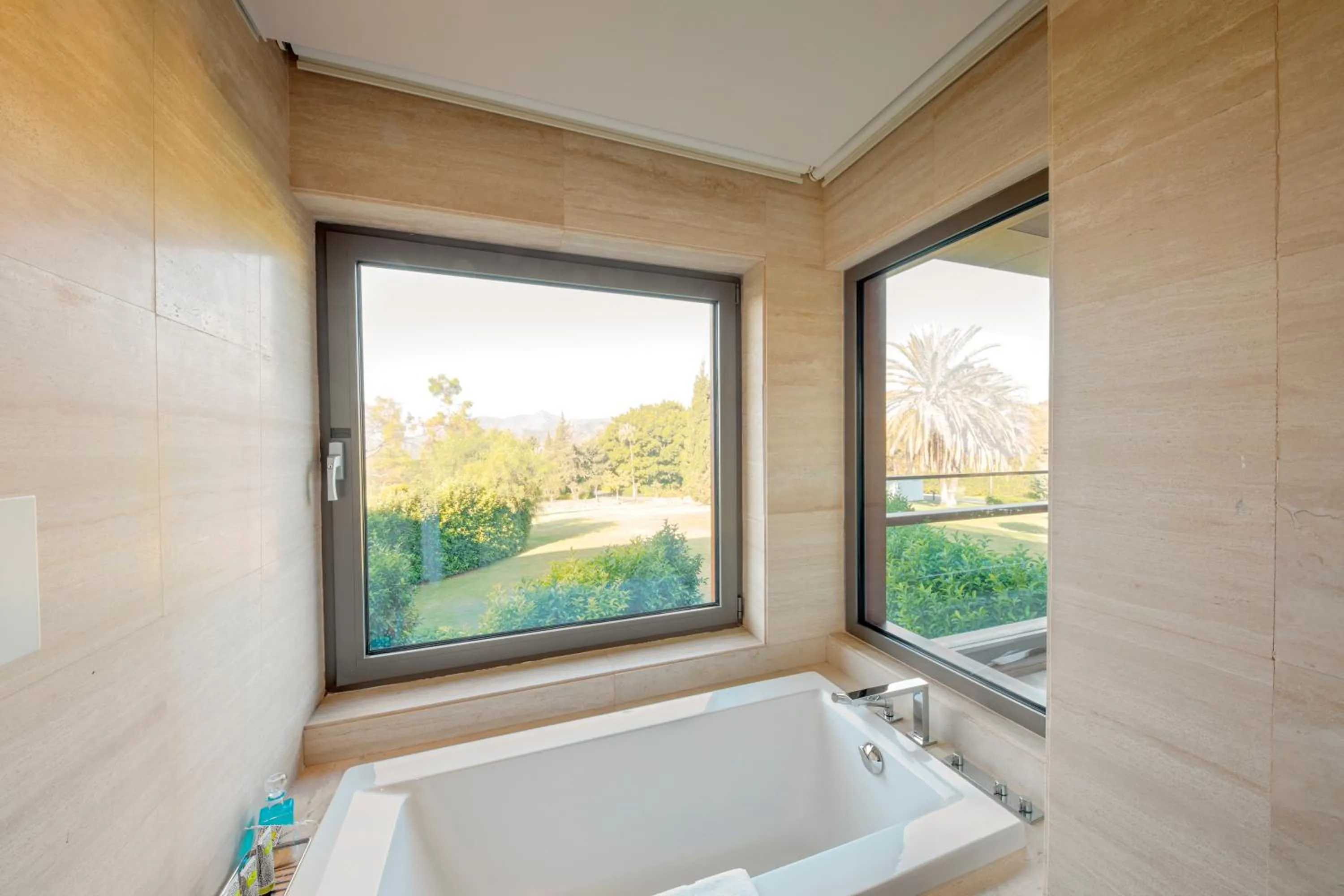 Hot Tub in D Maris Bay