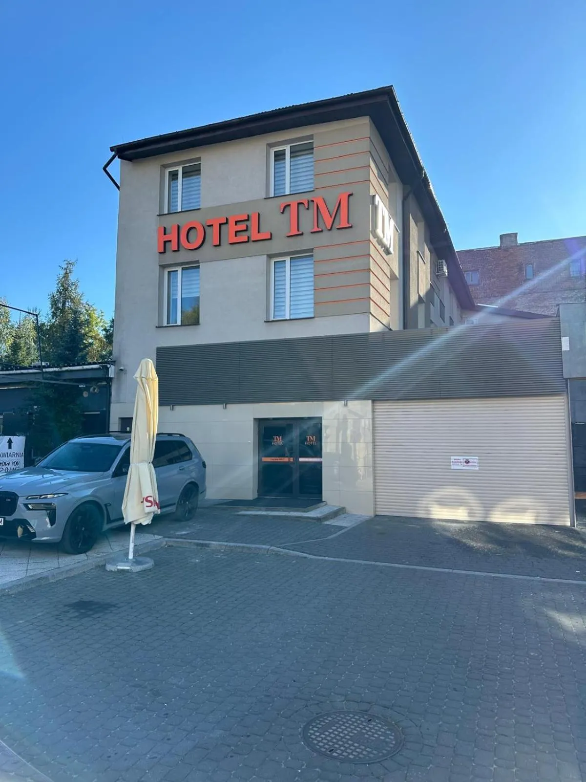 Property building in Hotel TM