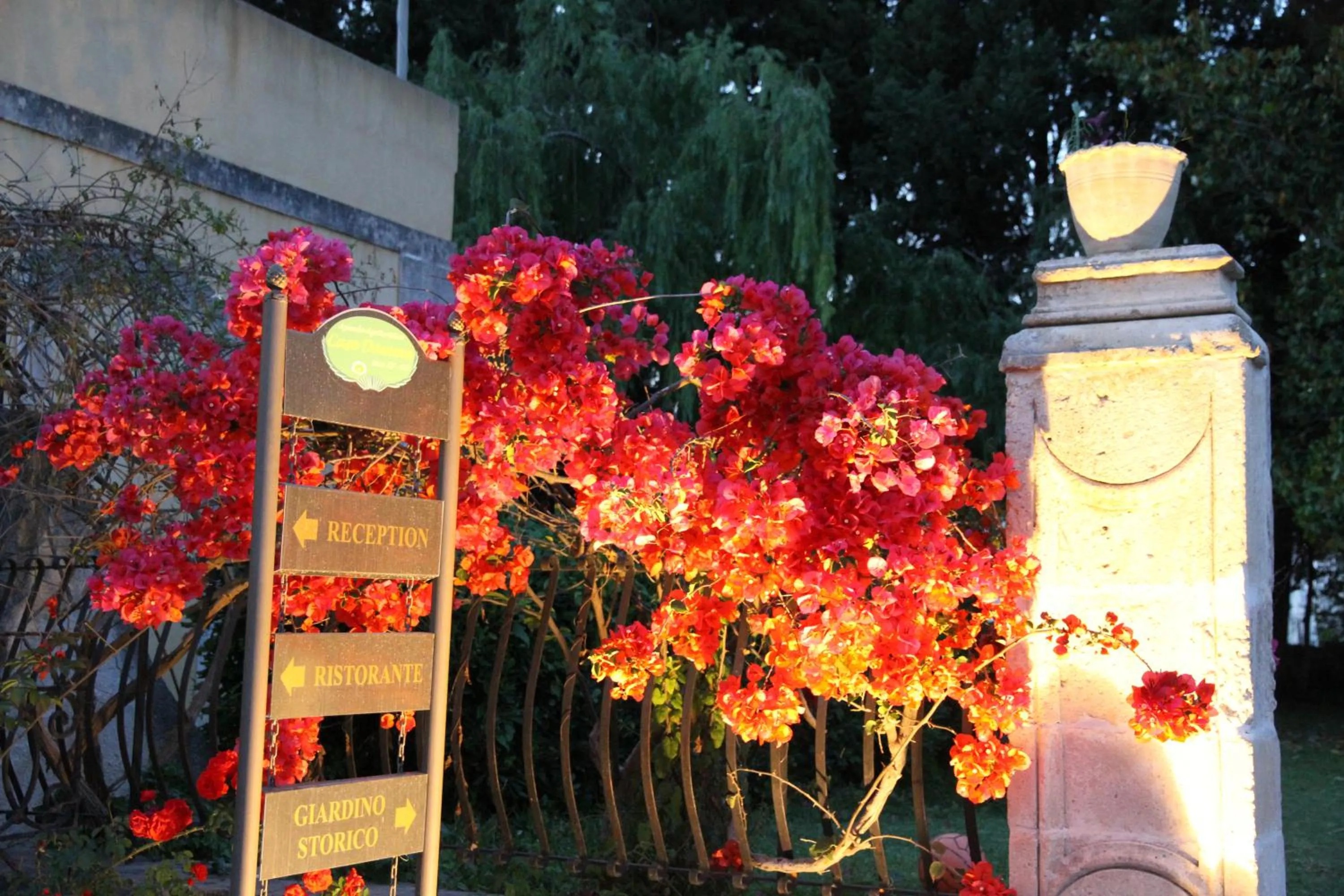 Lobby or reception in Masseria Case Damma