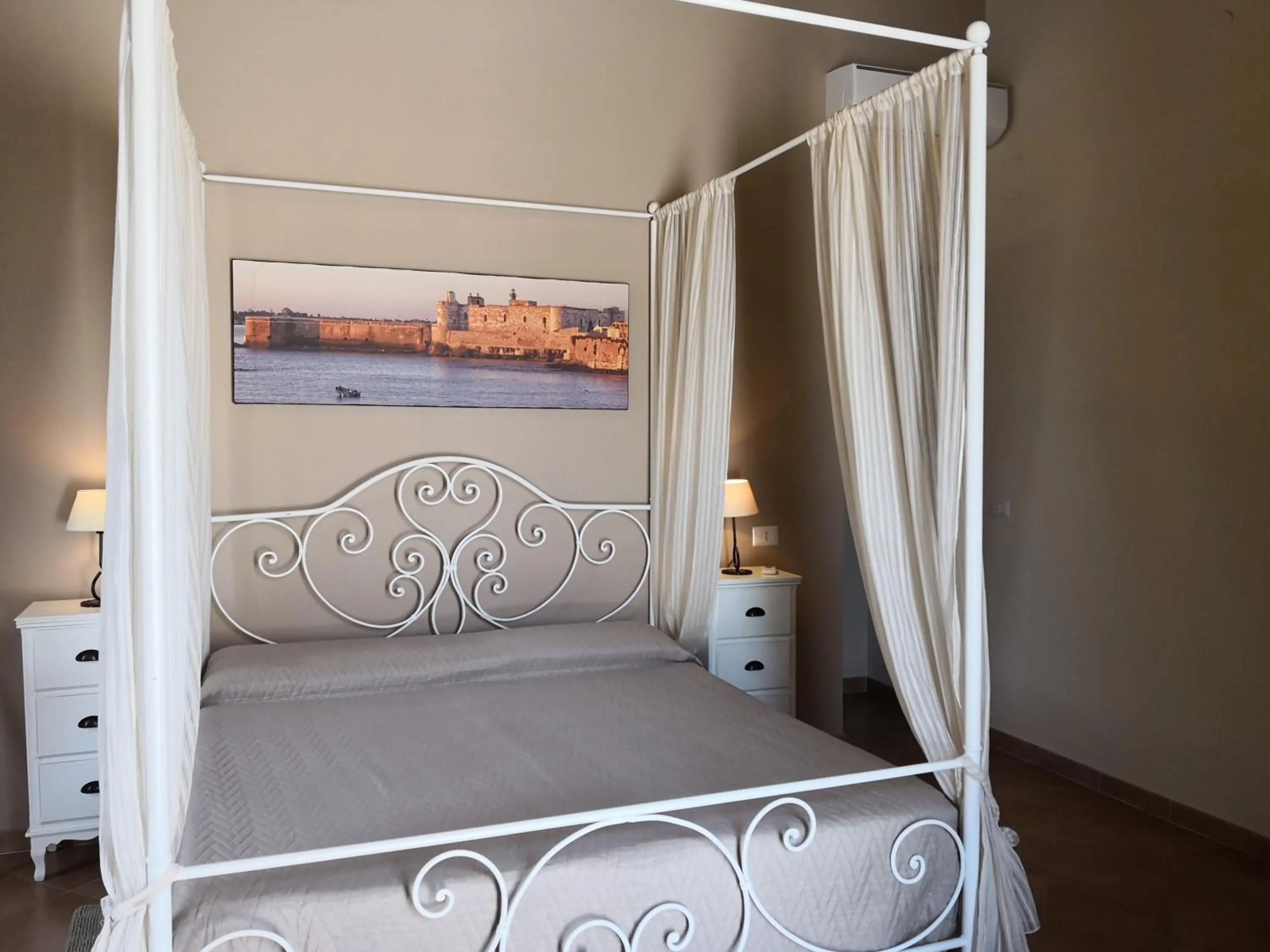 Bed in Masseria Case Damma