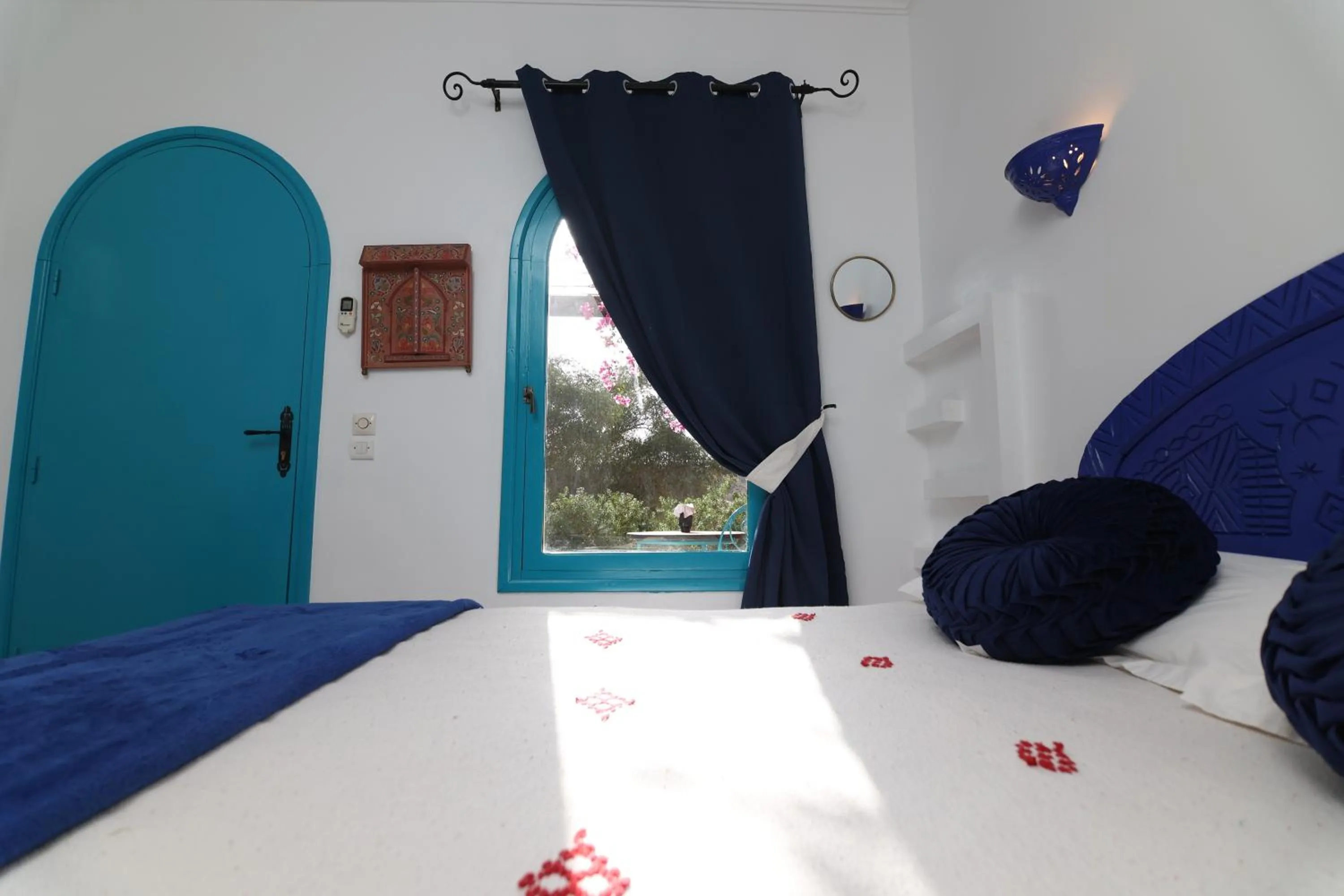 Bed in Paradis Nomade