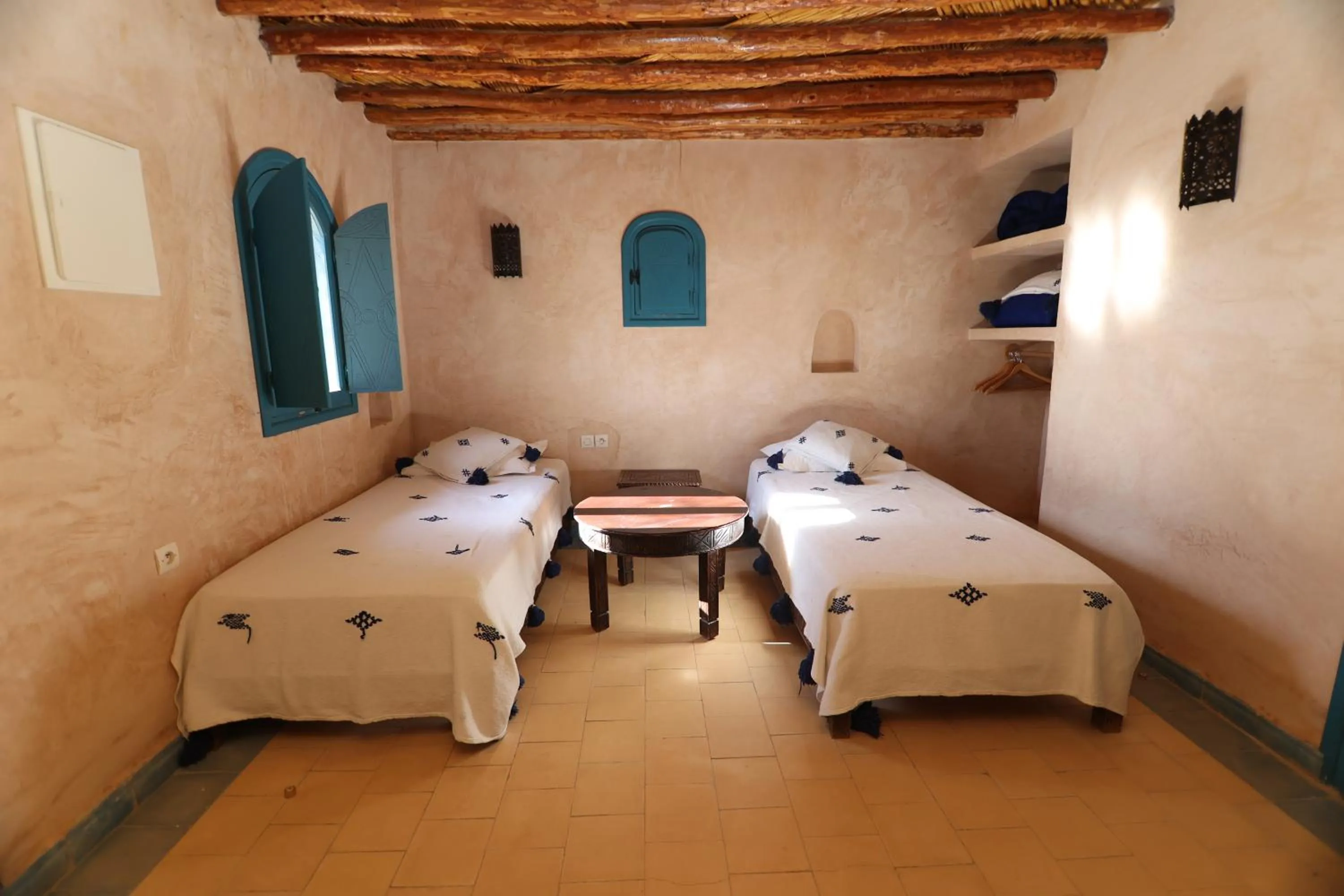 Bed in Paradis Nomade