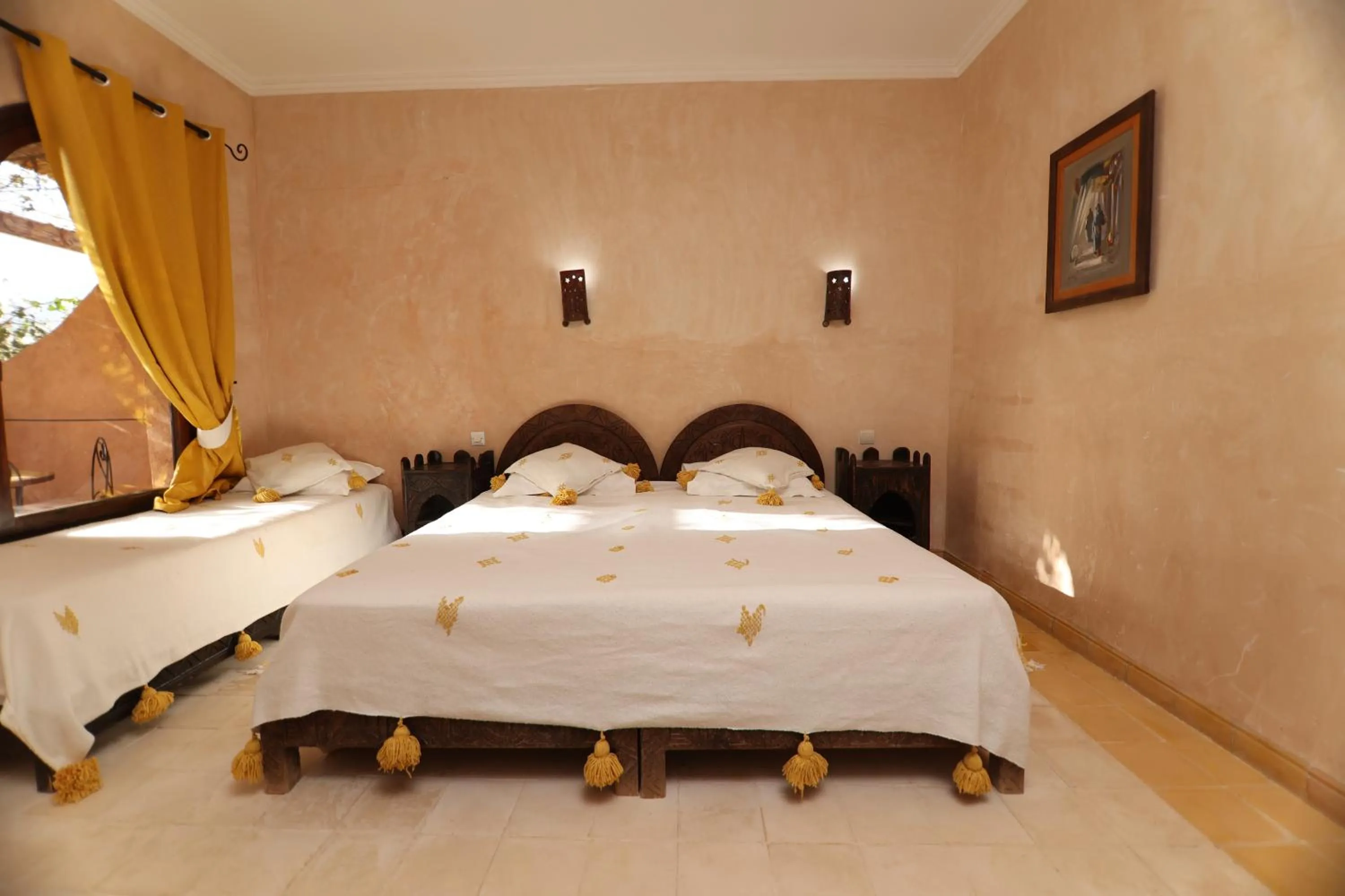Bed in Paradis Nomade