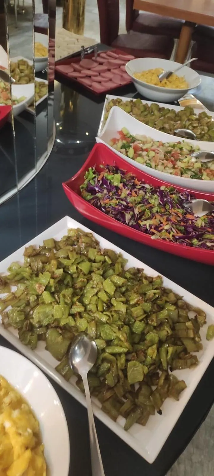 Restaurant/places to eat in VERSİON HOTEL