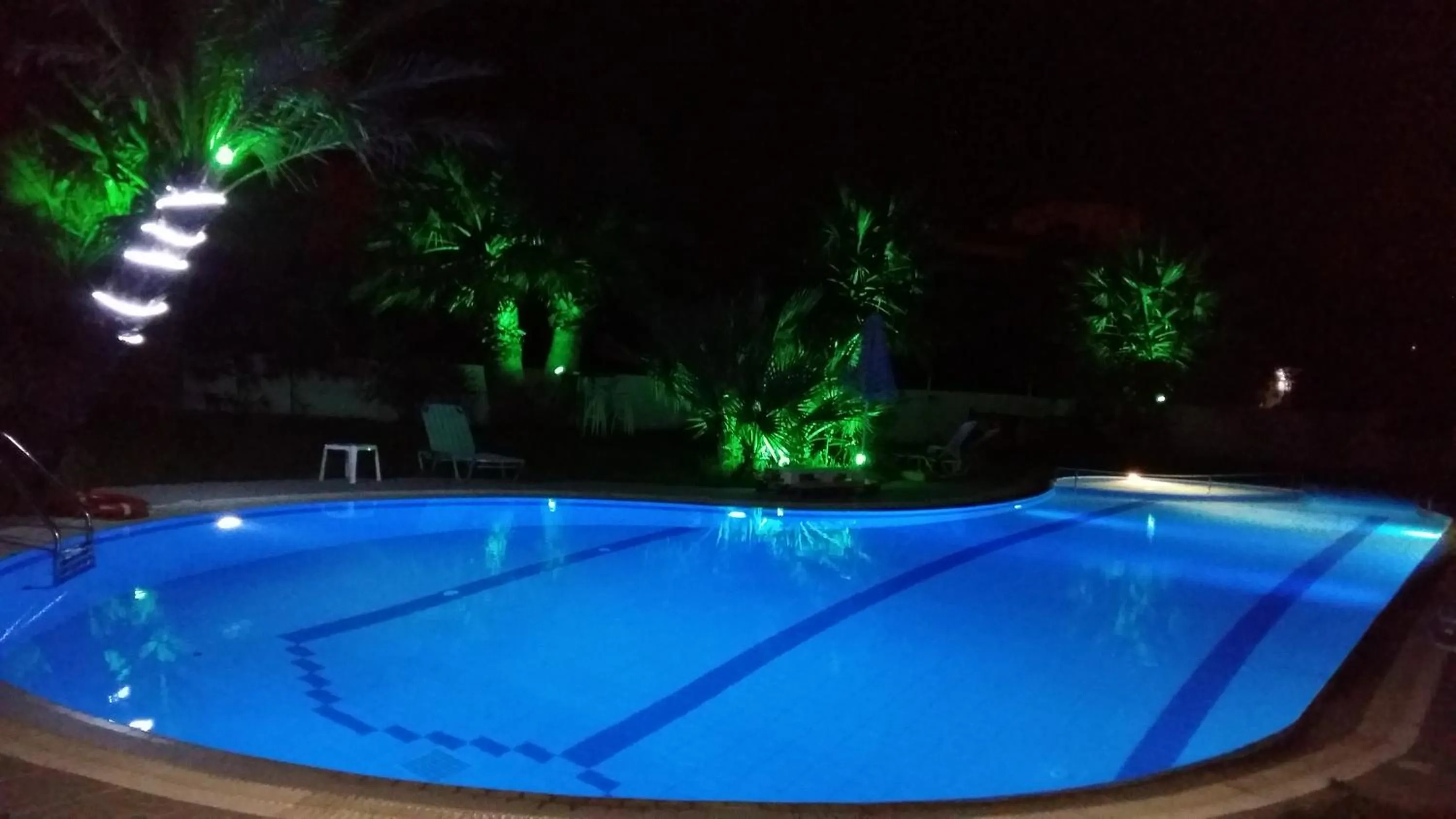 Swimming pool in Argo Hotel