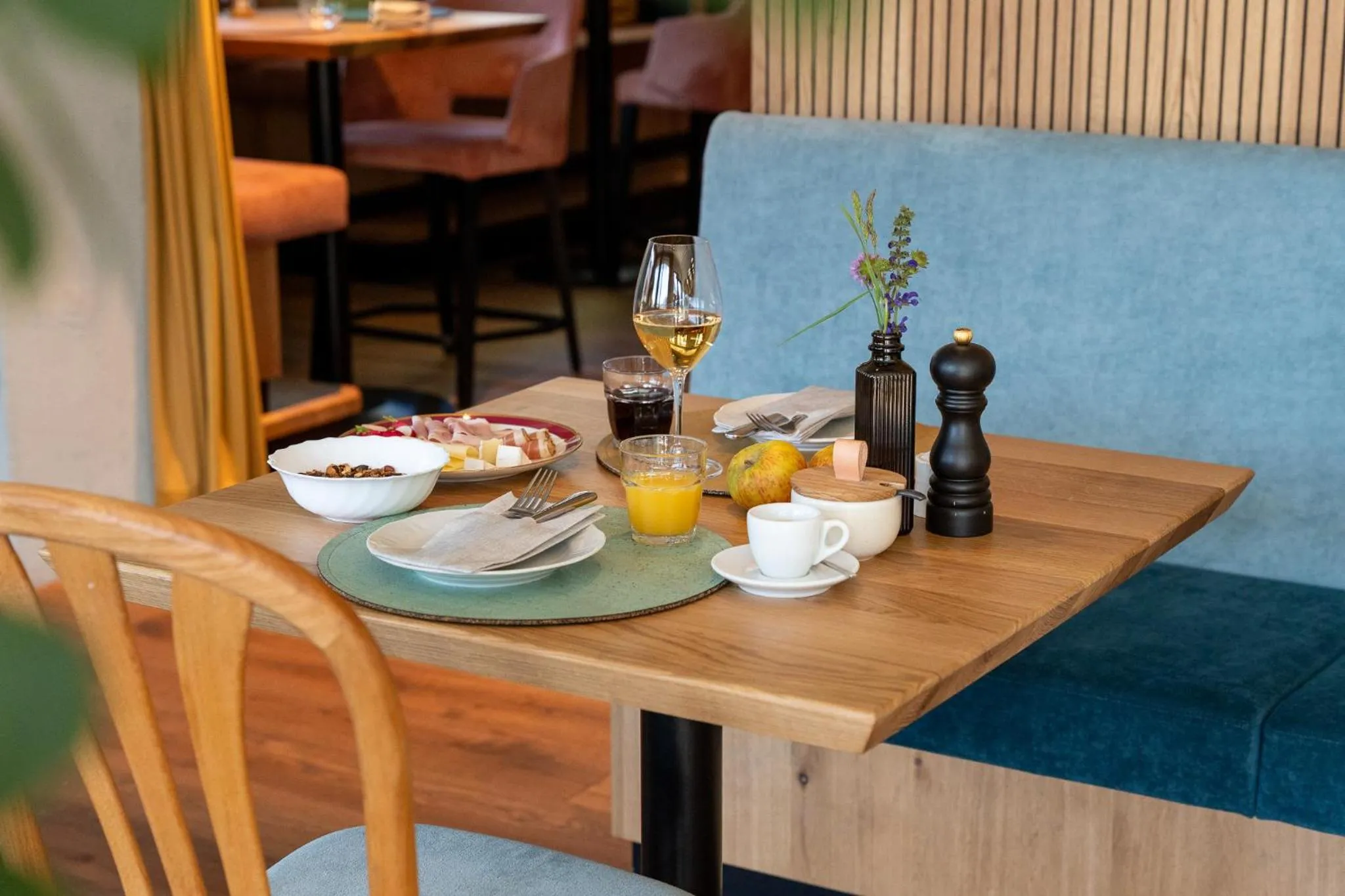 Continental breakfast in Boutiquehotel ZOMM in Seefeld