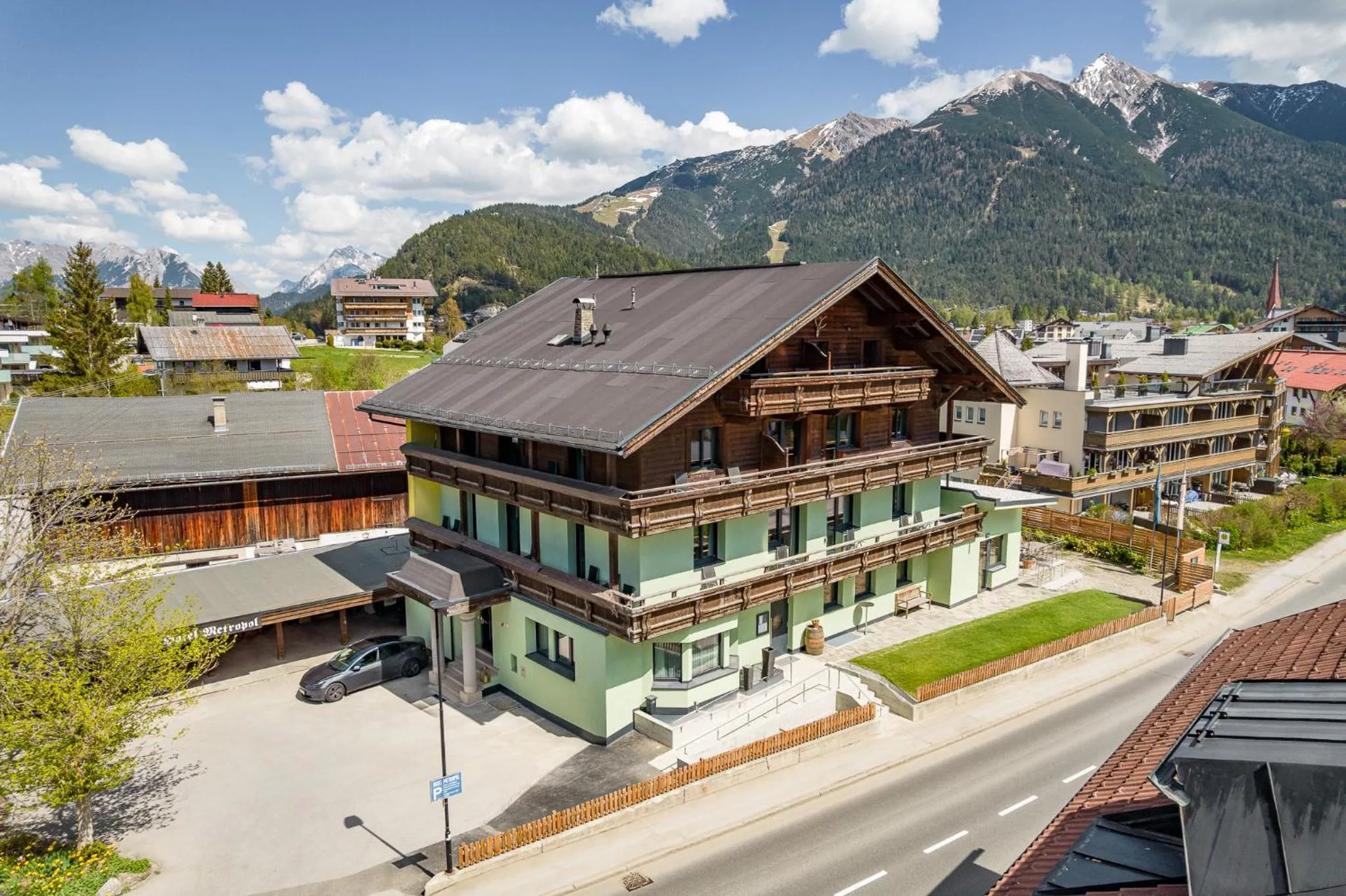 Property building in Boutiquehotel ZOMM in Seefeld