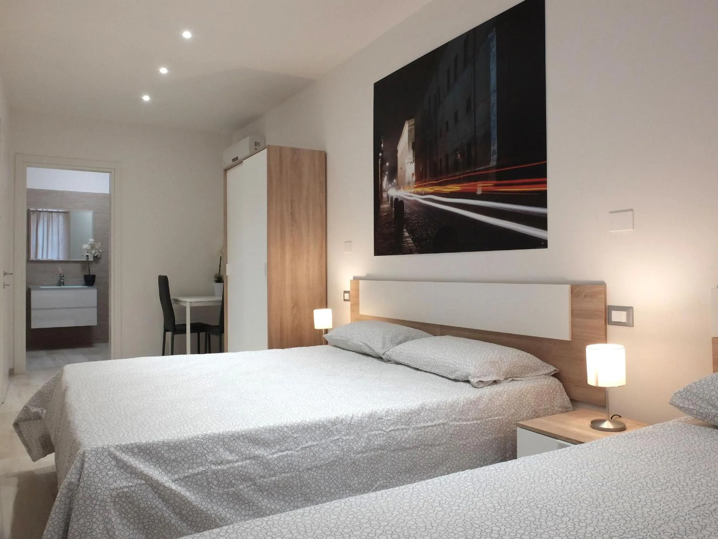 Photo of the whole room, Bed in Centro Storico Rooms