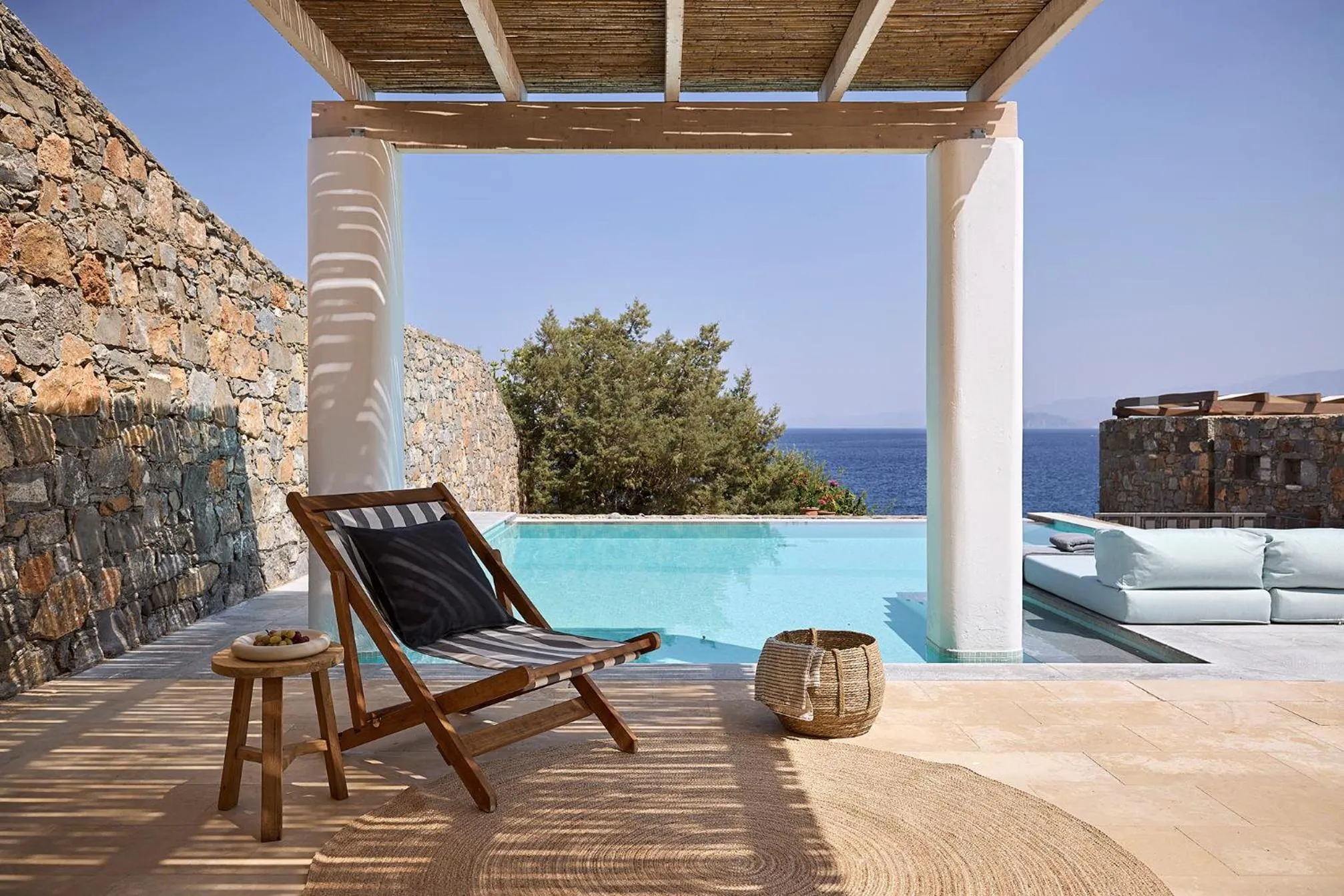 Swimming pool in Thalassa Villas