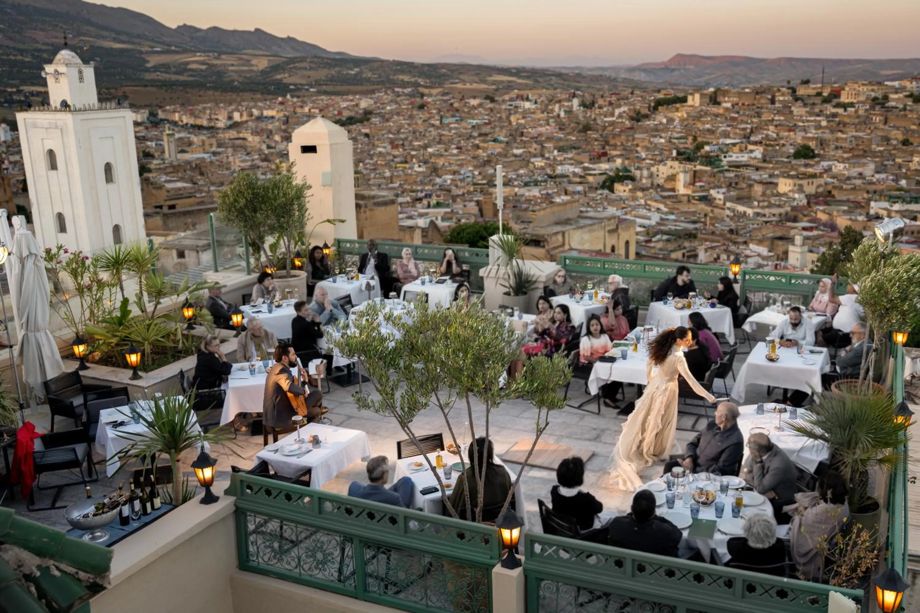 Restaurant/places to eat in Palais Faraj Suites & Spa