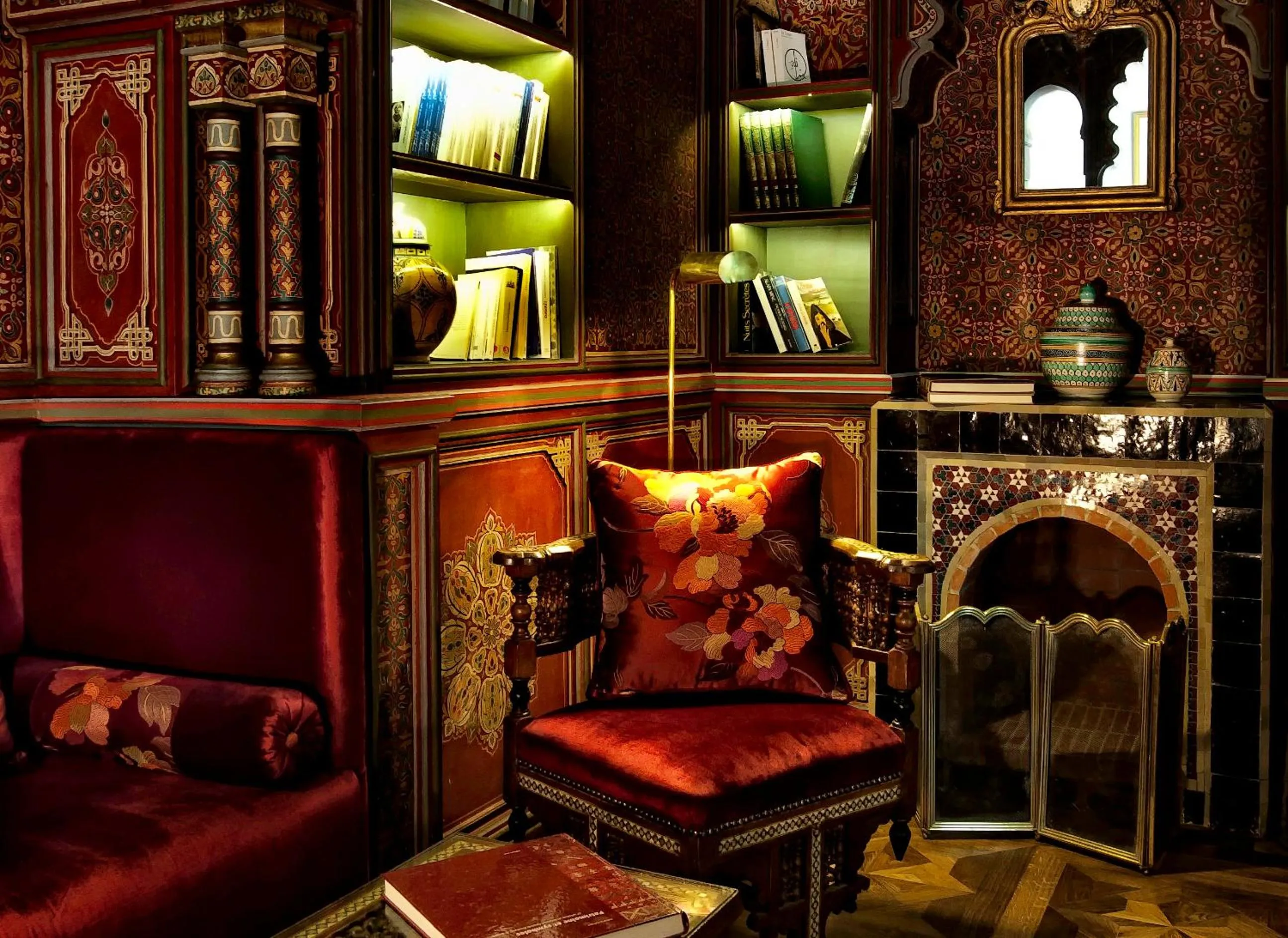 Seating area in Palais Faraj Suites & Spa