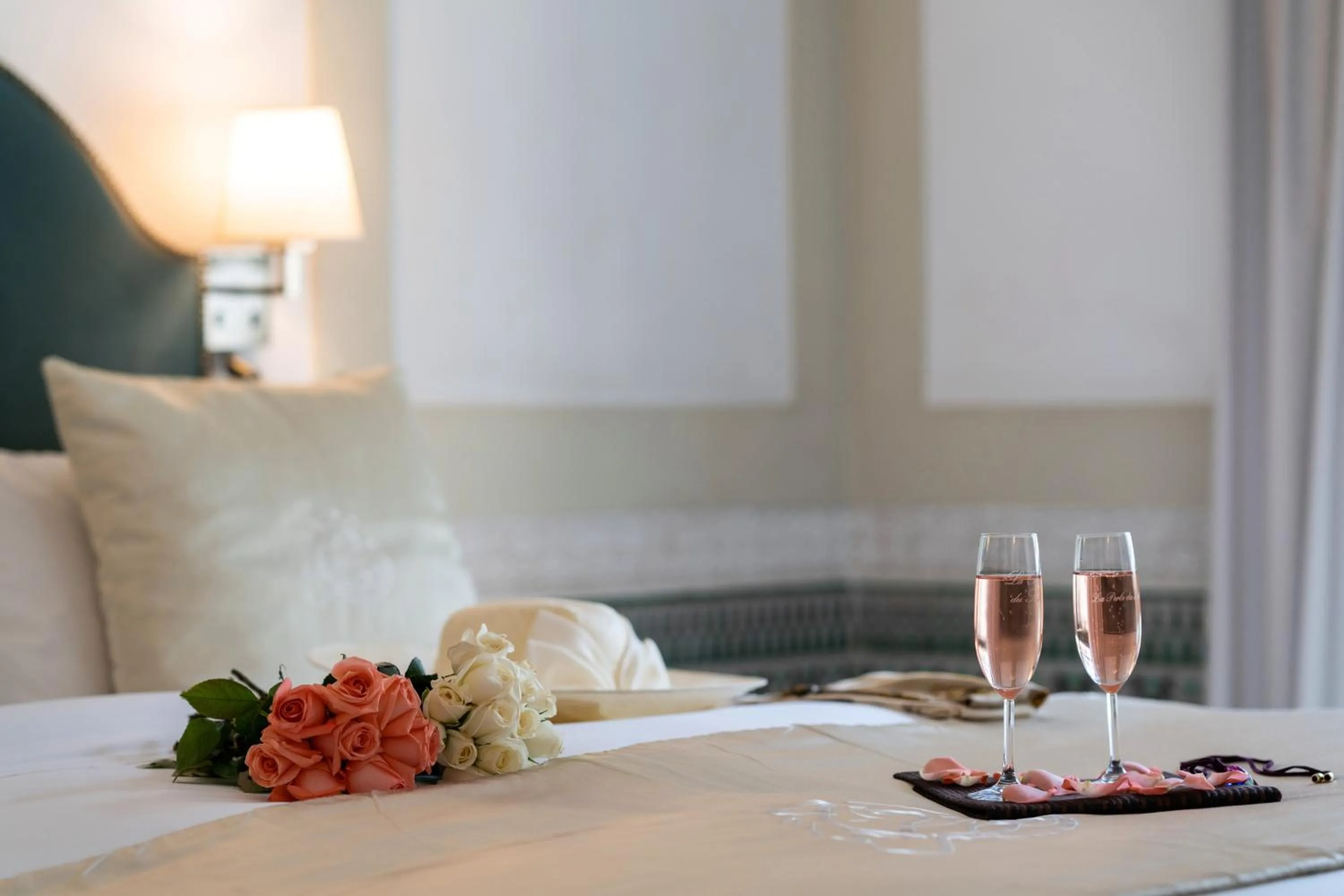 Drinks, Bed in Palais Faraj Suites & Spa