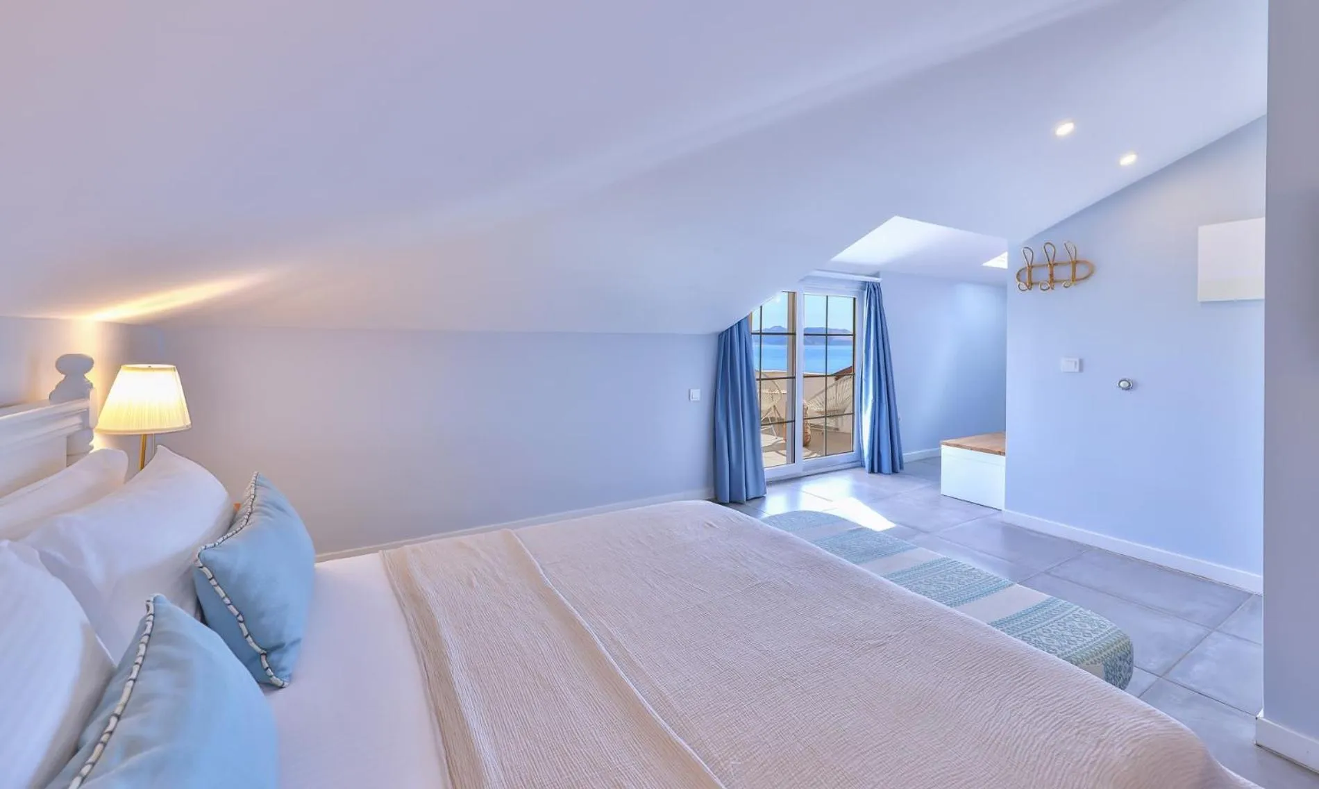 Bedroom, Bed in Luvi Kaş Otel - Adults Only (+16)