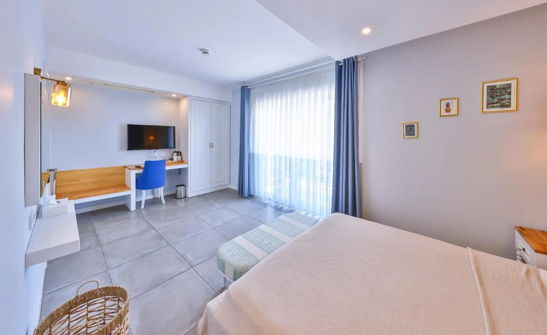 Photo of the whole room, Bed in Luvi Kaş Otel - Adults Only (+16)