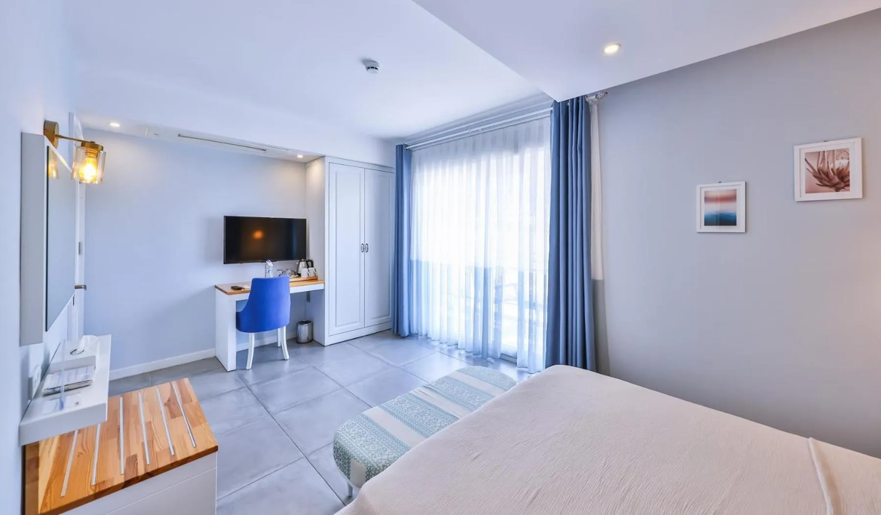 Photo of the whole room, Bed in Luvi Kaş Otel - Adults Only (+16)