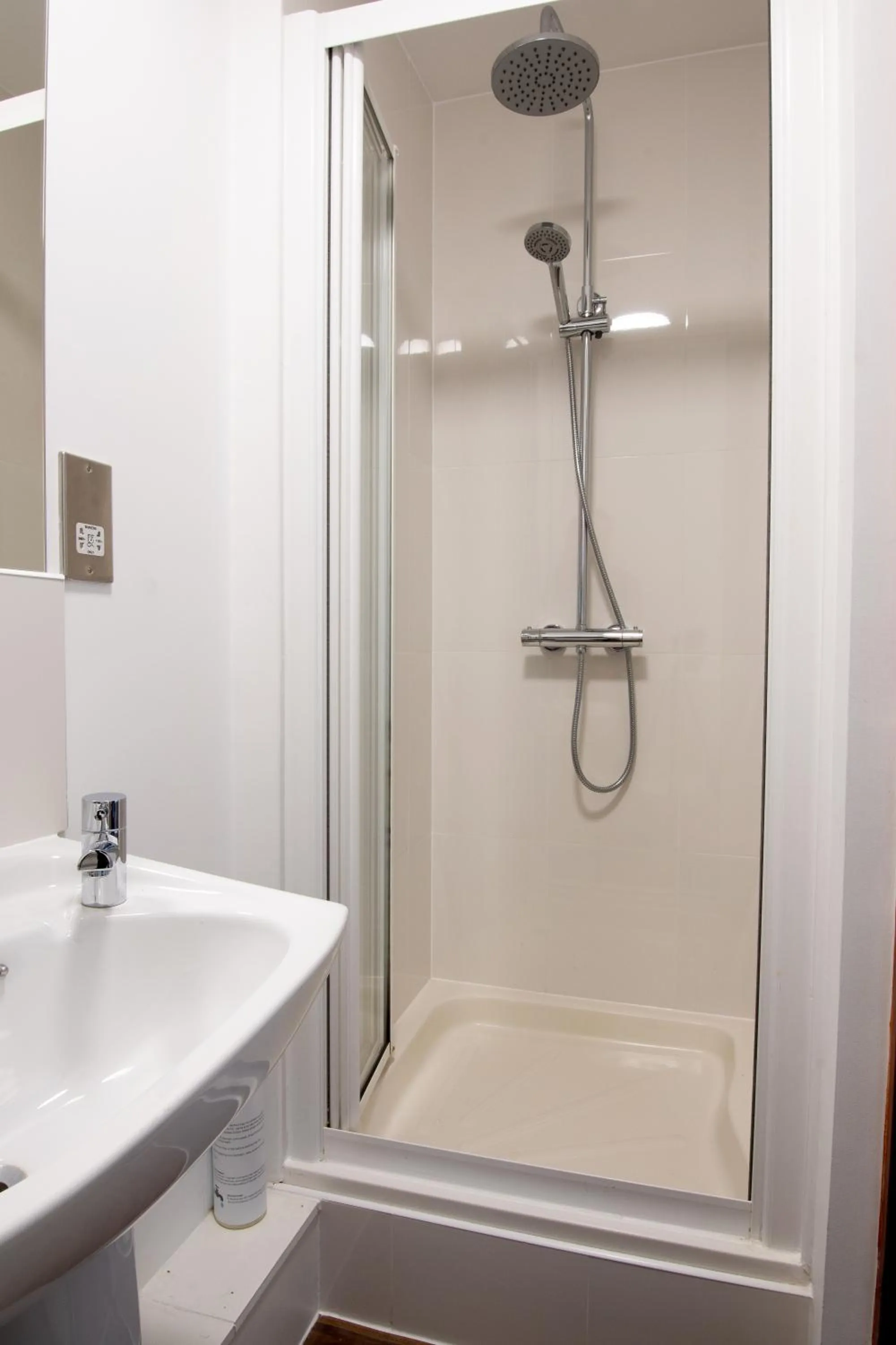 Shower in Kings Arms Hotel - A Bespoke Hotel