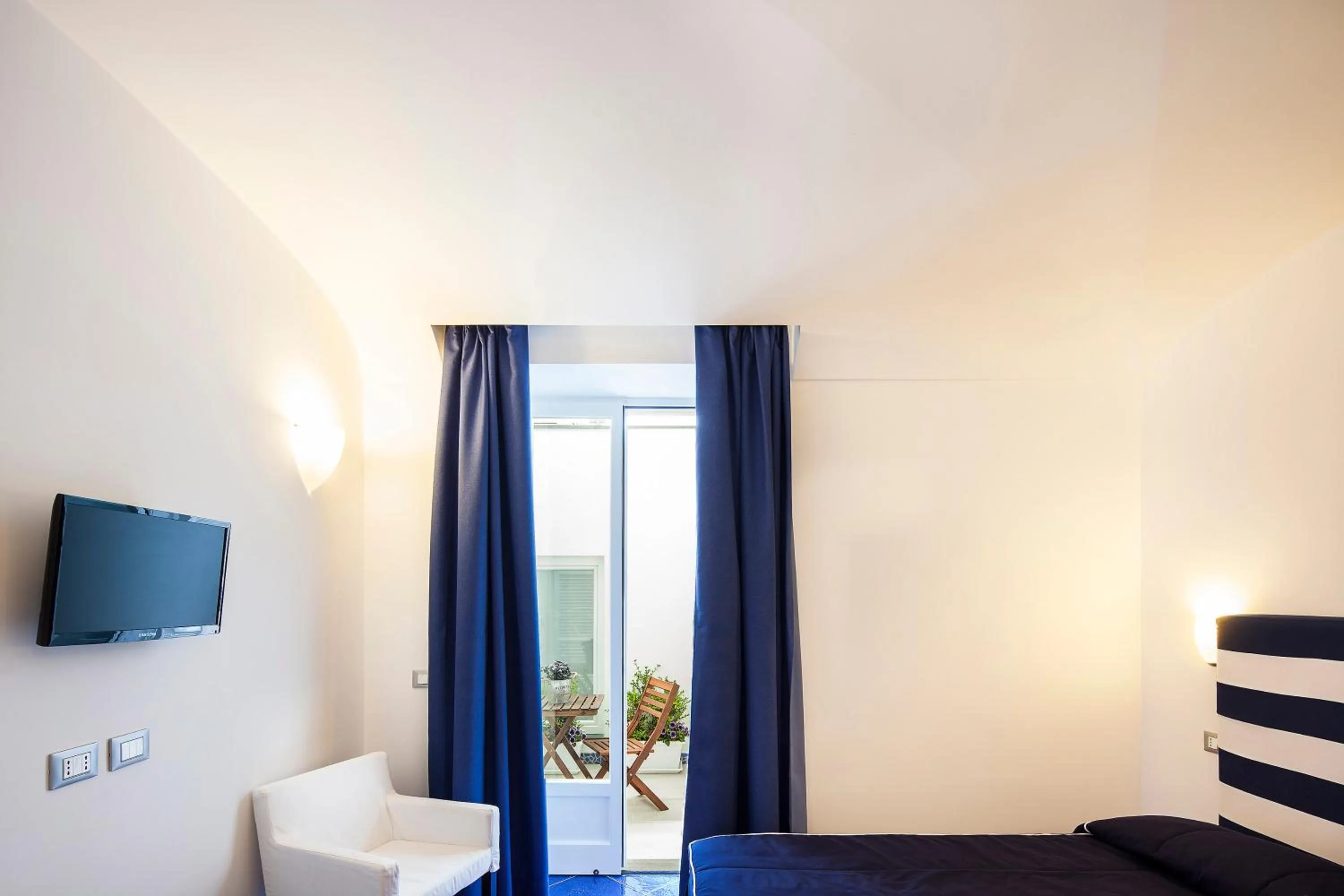 Bedroom, Bed in Ischia Blu Resort