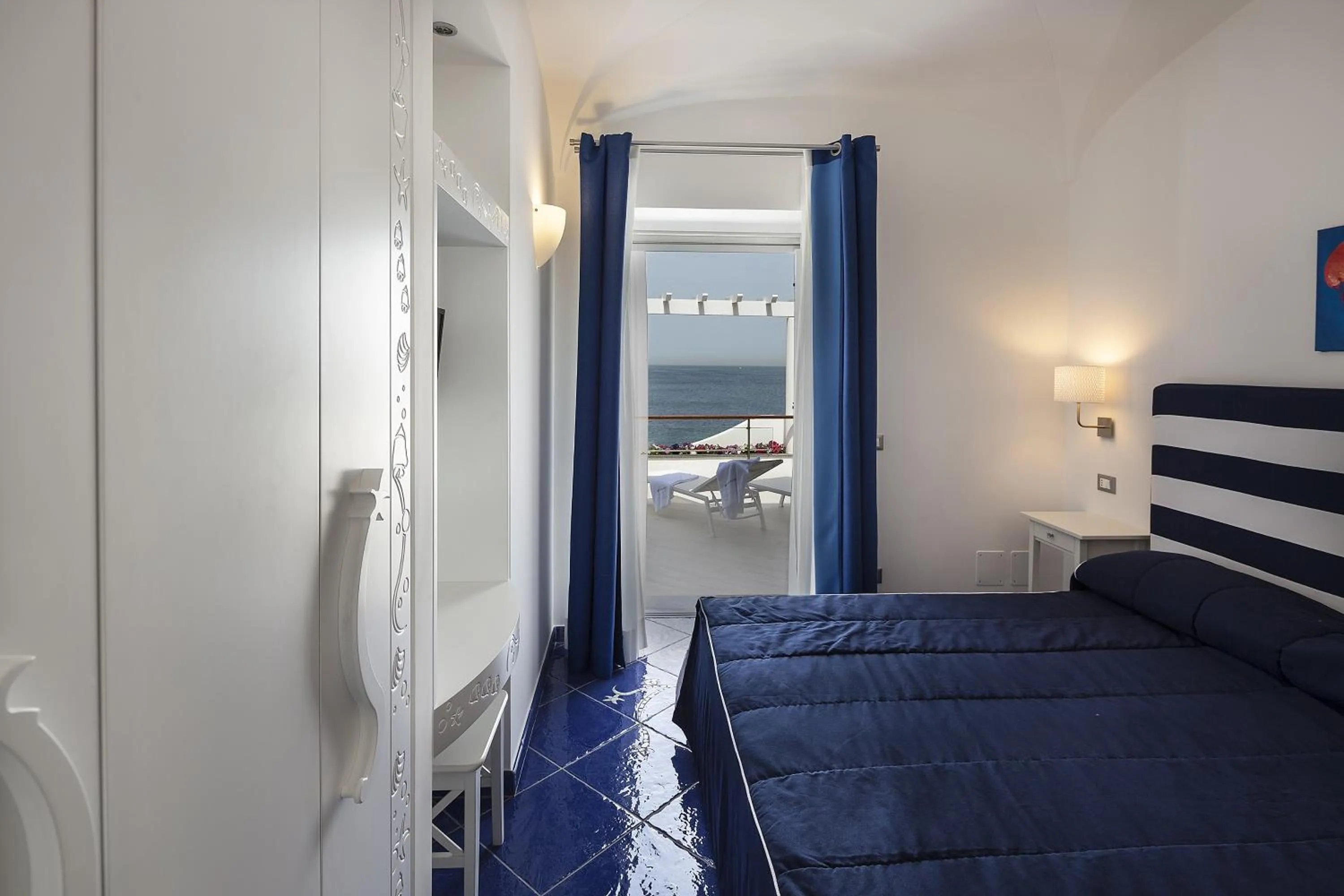 Bedroom, Bed in Ischia Blu Resort