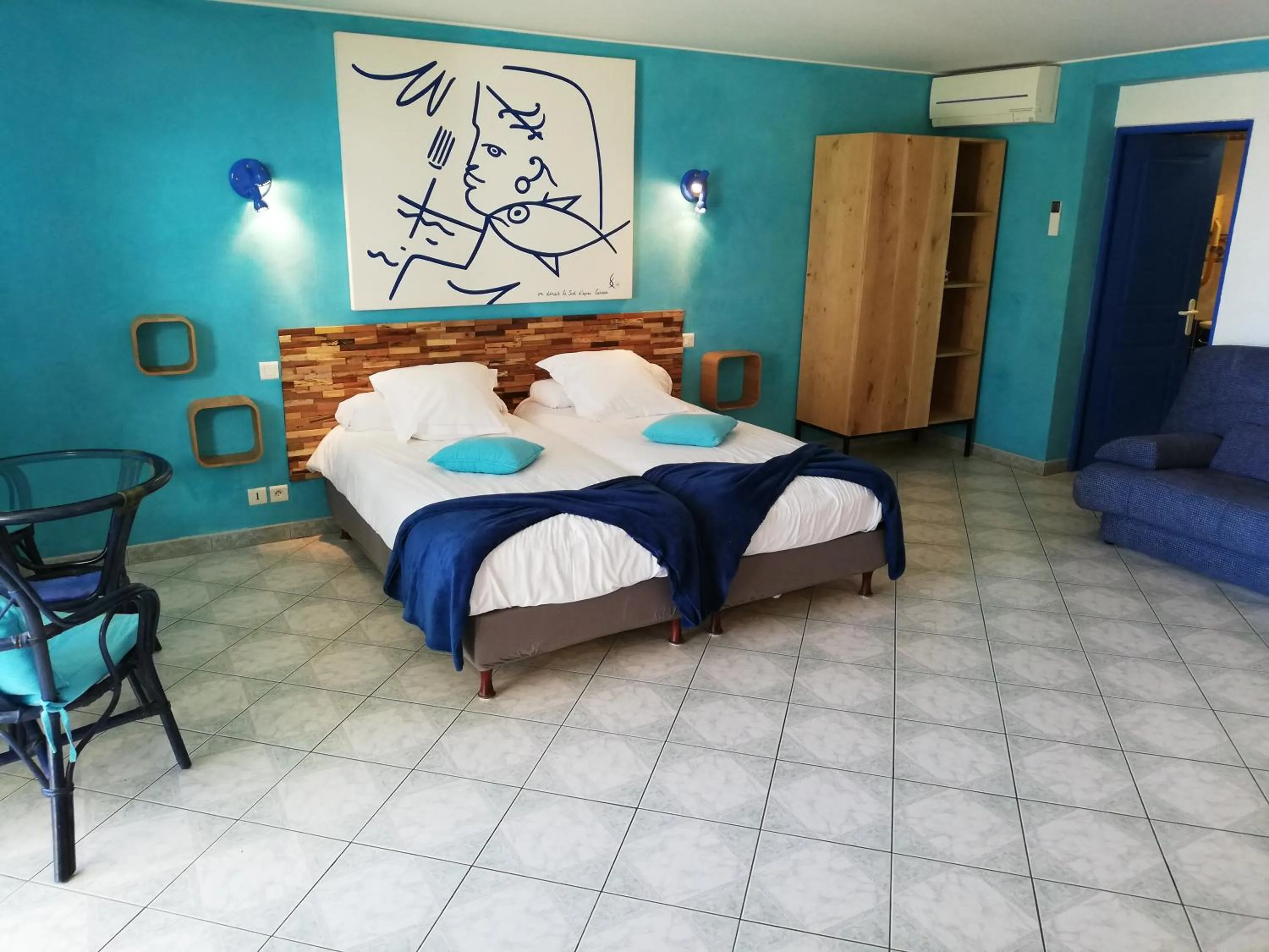 Photo of the whole room, Bed in Chambre d'hôtes La Potinière