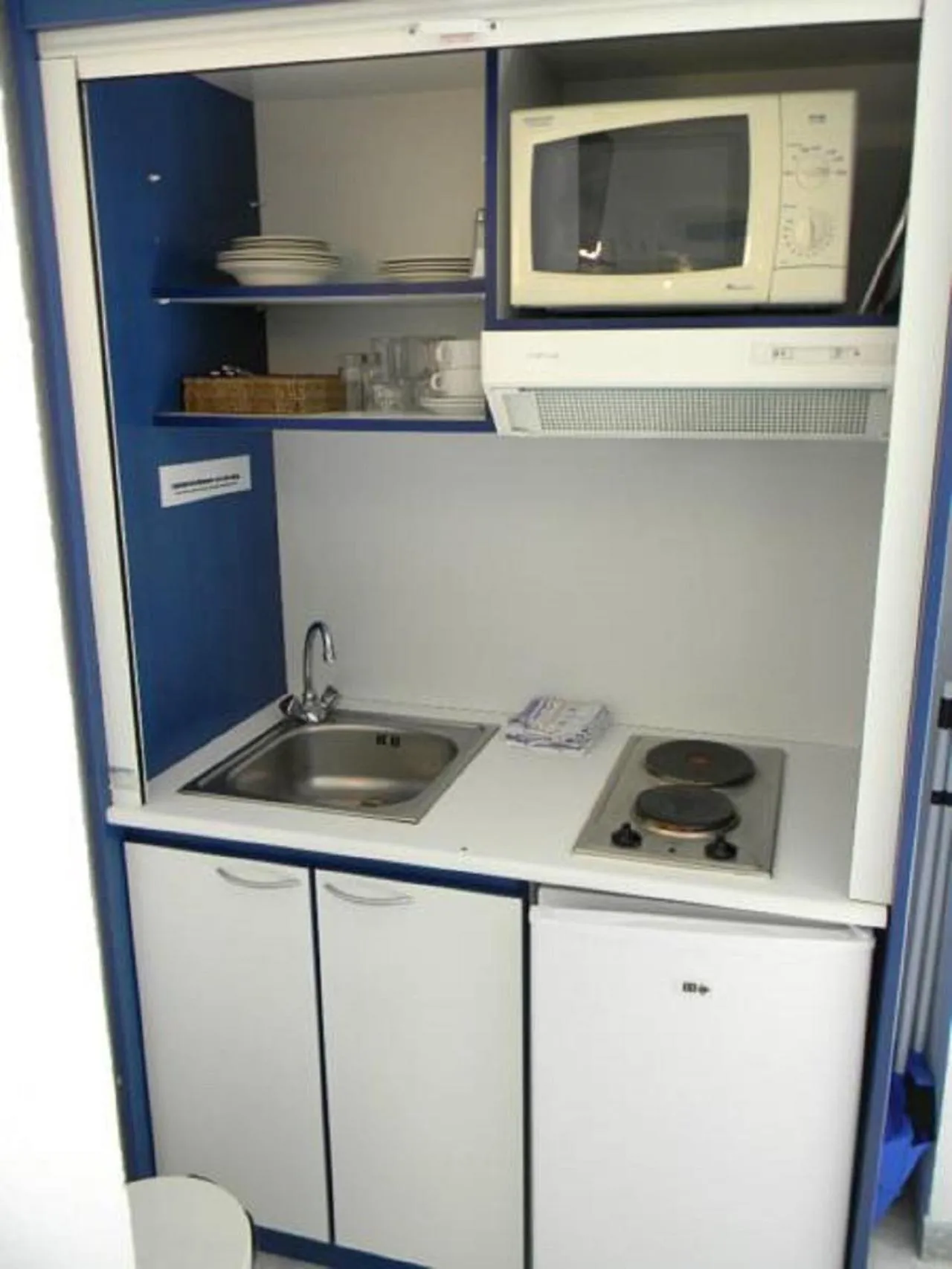 Kitchen or kitchenette in Chambre d'hôtes La Potinière