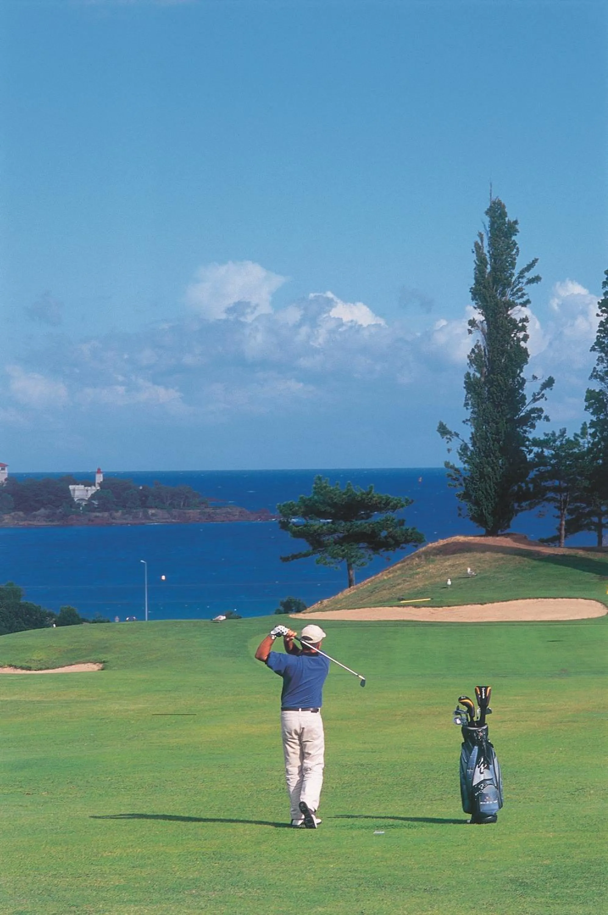 Golfcourse in Chambre d'hôtes La Potinière
