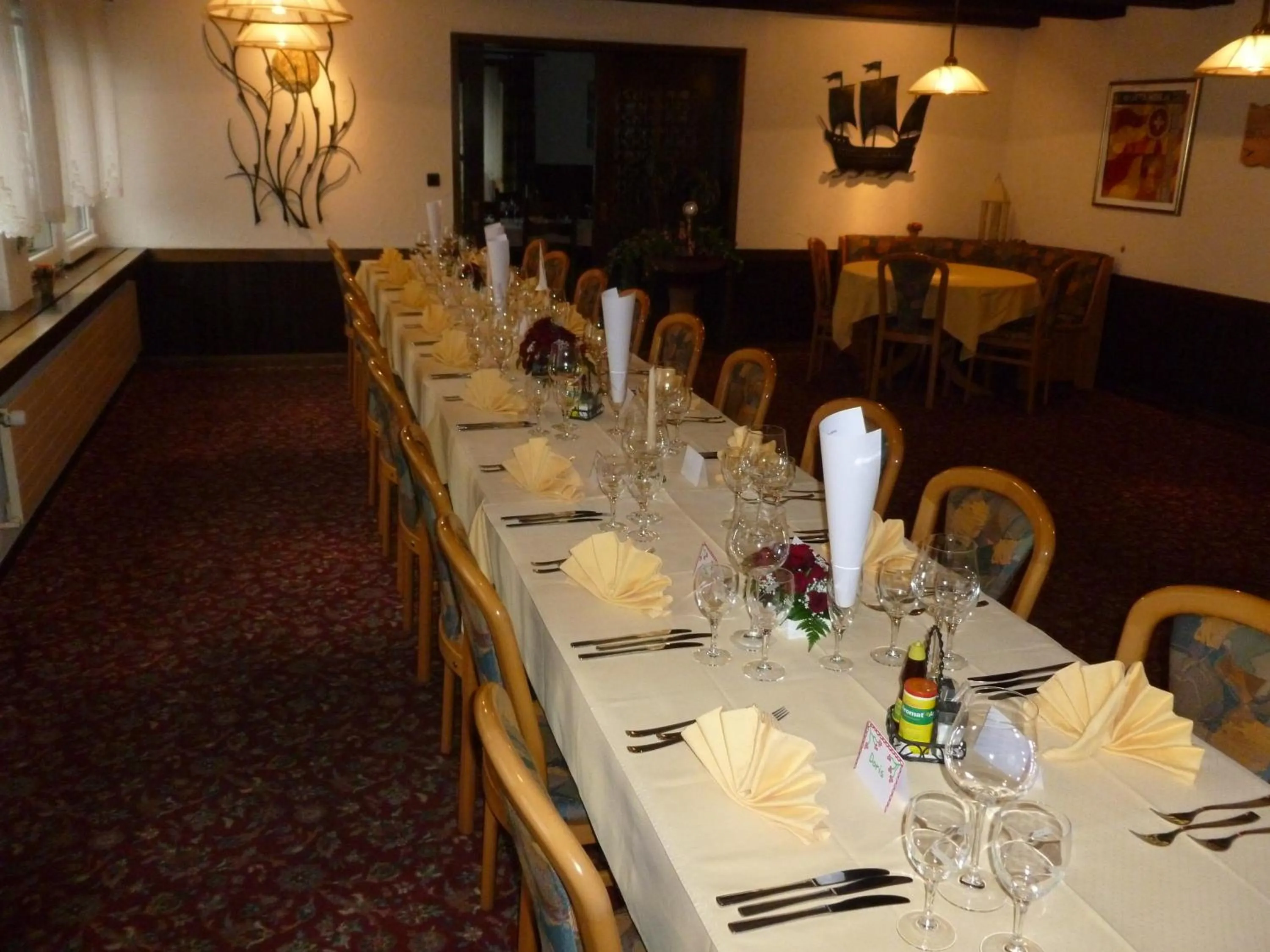 Banquet/Function facilities in Hotel Restaurant Schiff