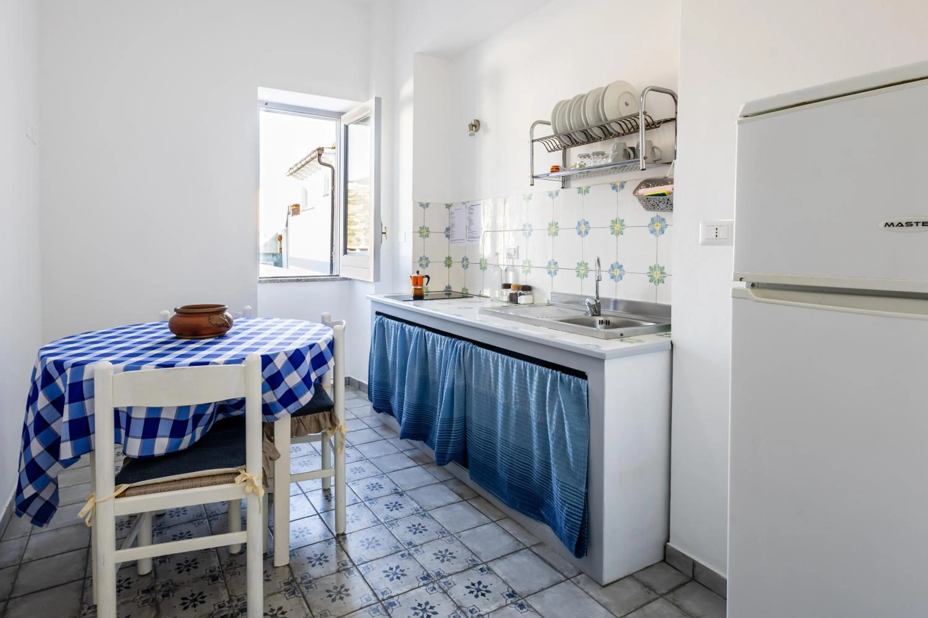 Kitchen or kitchenette in Lo Nardo Accommodation