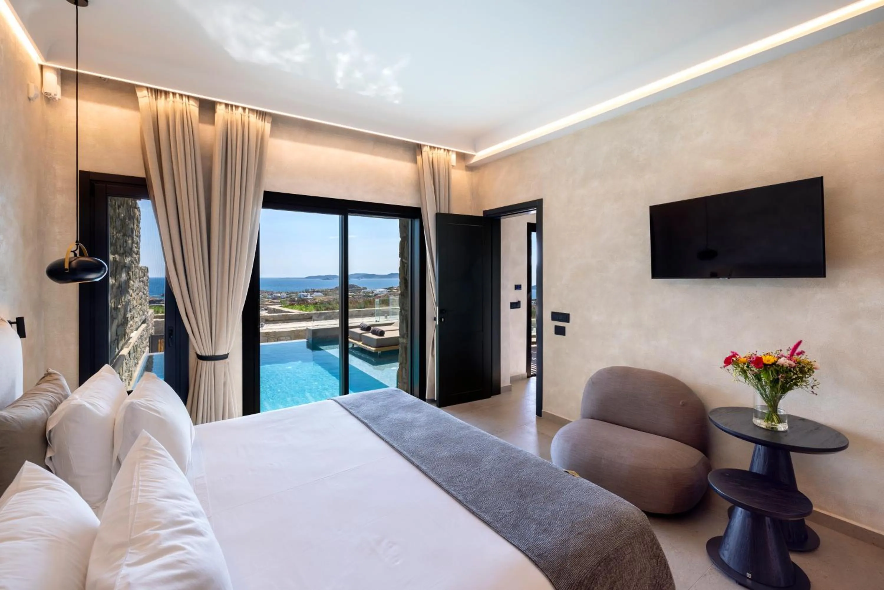 View (from property/room), Bed in Tropicana Hotel , Suites & Villas Mykonos