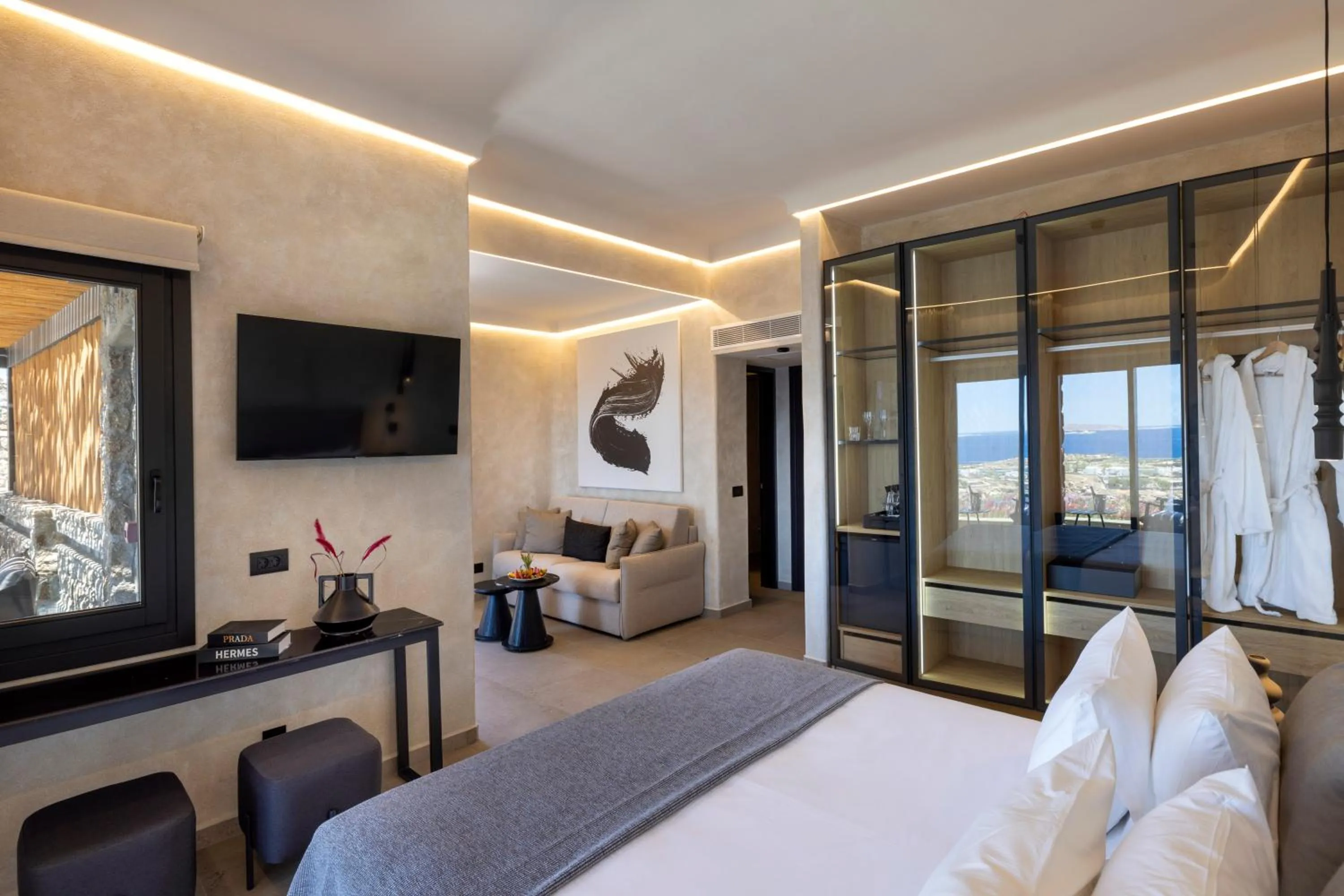 Photo of the whole room, Bed in Tropicana Hotel , Suites & Villas Mykonos