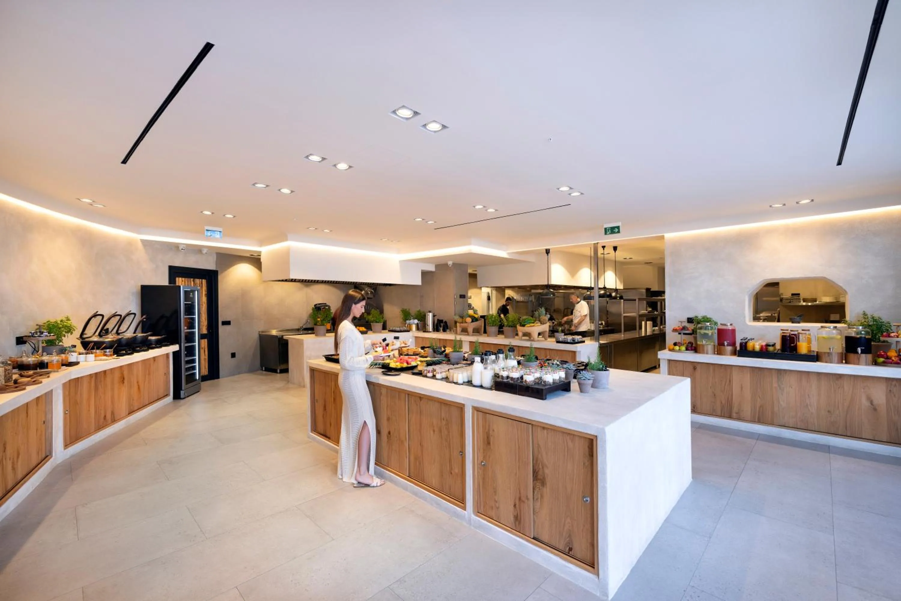 Food in Tropicana Hotel , Suites & Villas Mykonos