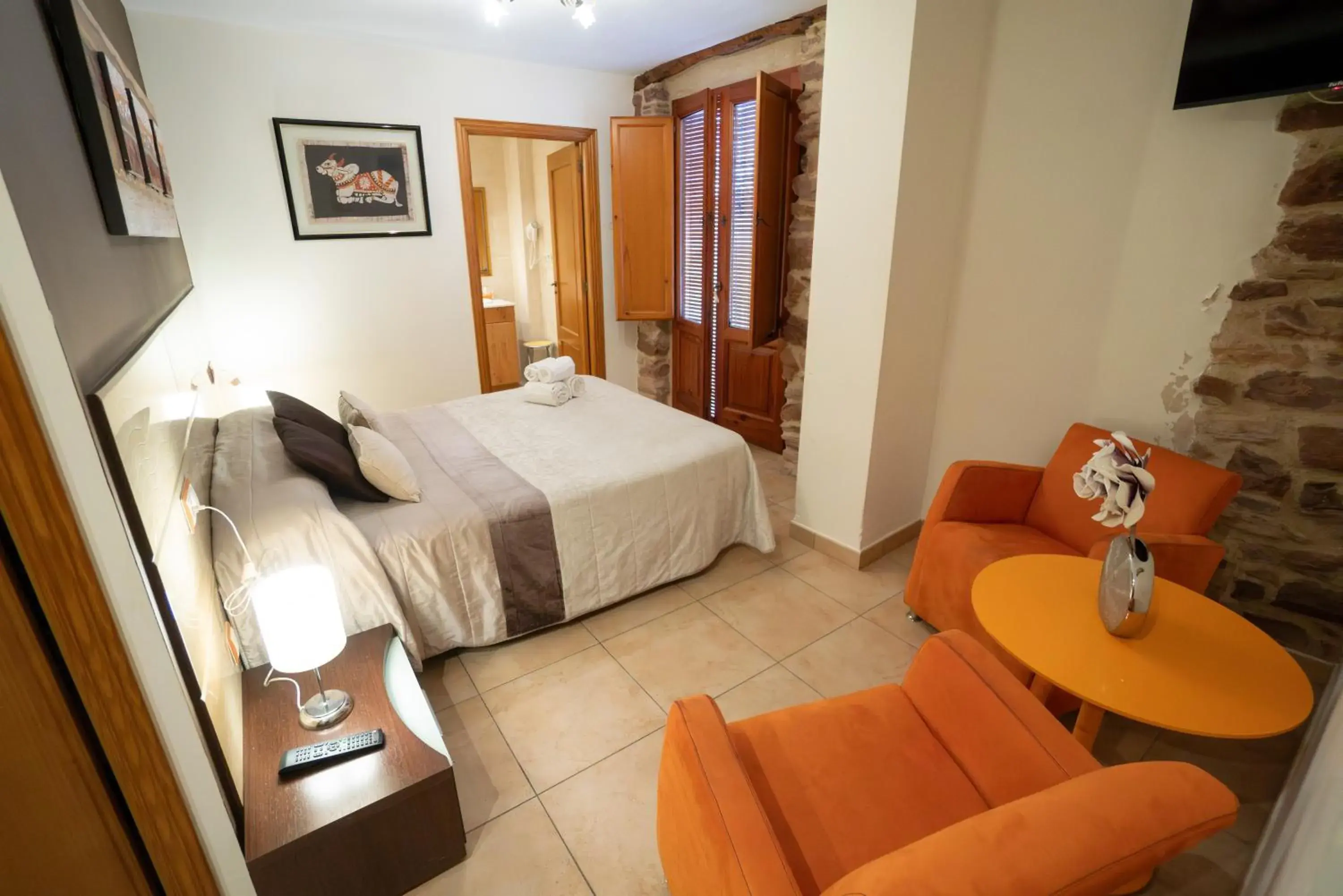 Deluxe Double Room with Balcony - single occupancy in Hotel Rural L'Antic Portal Deluxe Double Room with Balcony - single occupancy in Hotel Rural L'Antic Portal