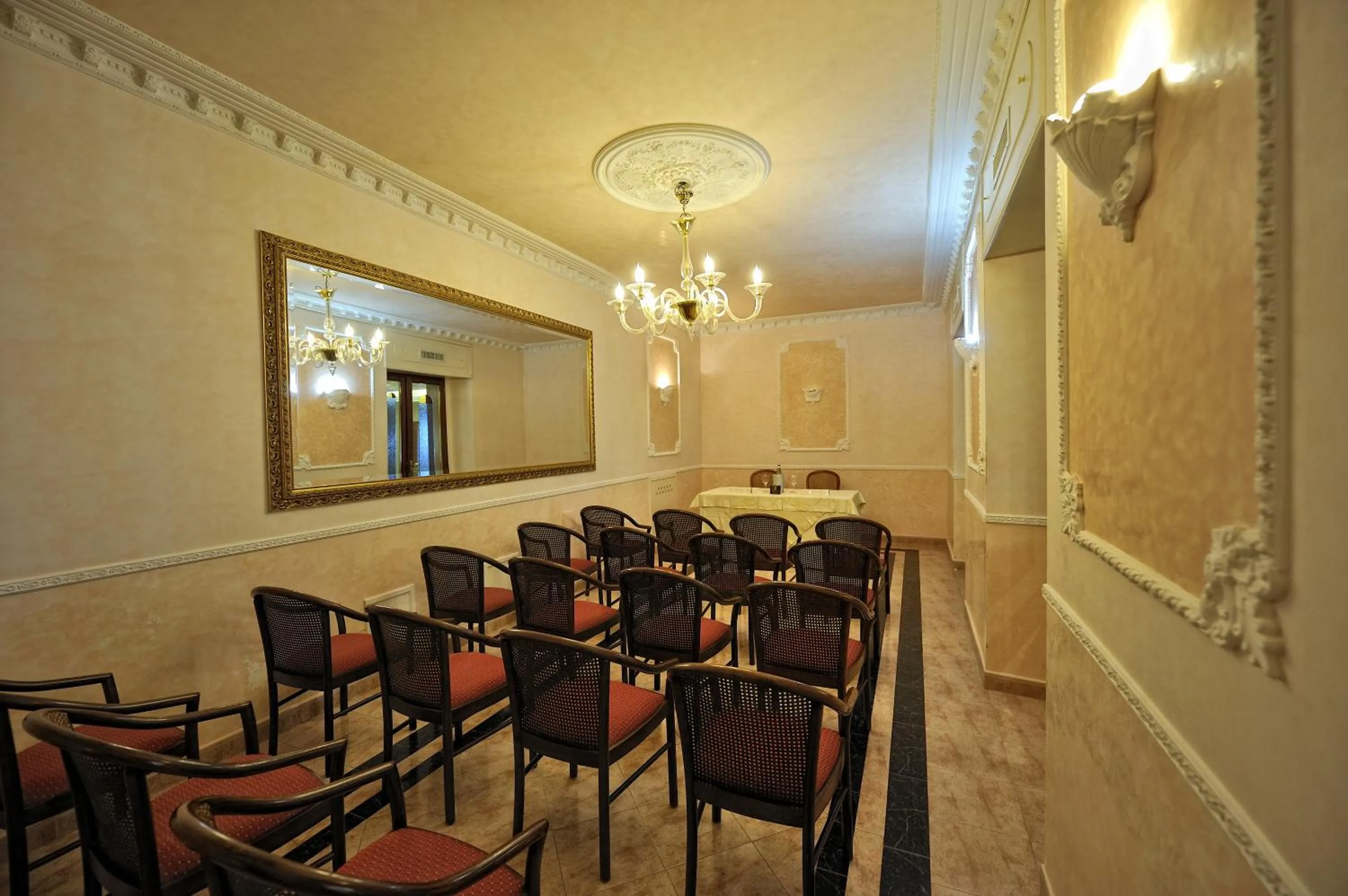 Business facilities in Park Hotel Villa Maria