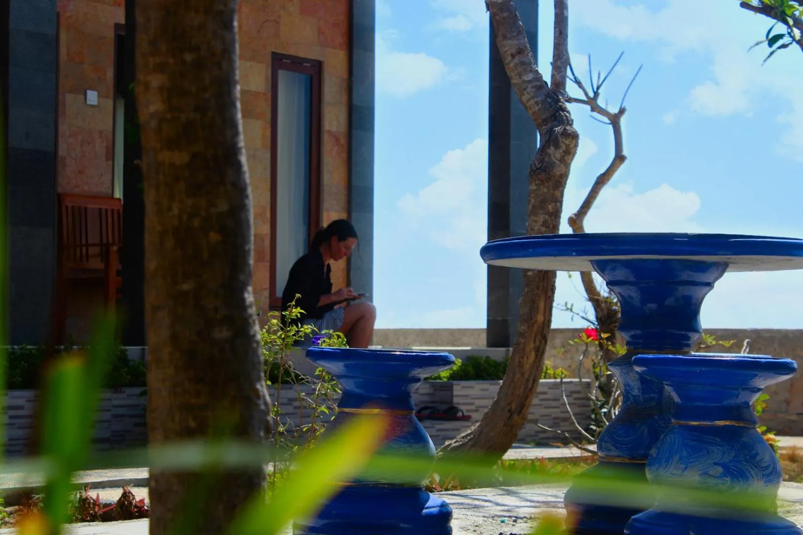 Patio in Swan Beach Inn