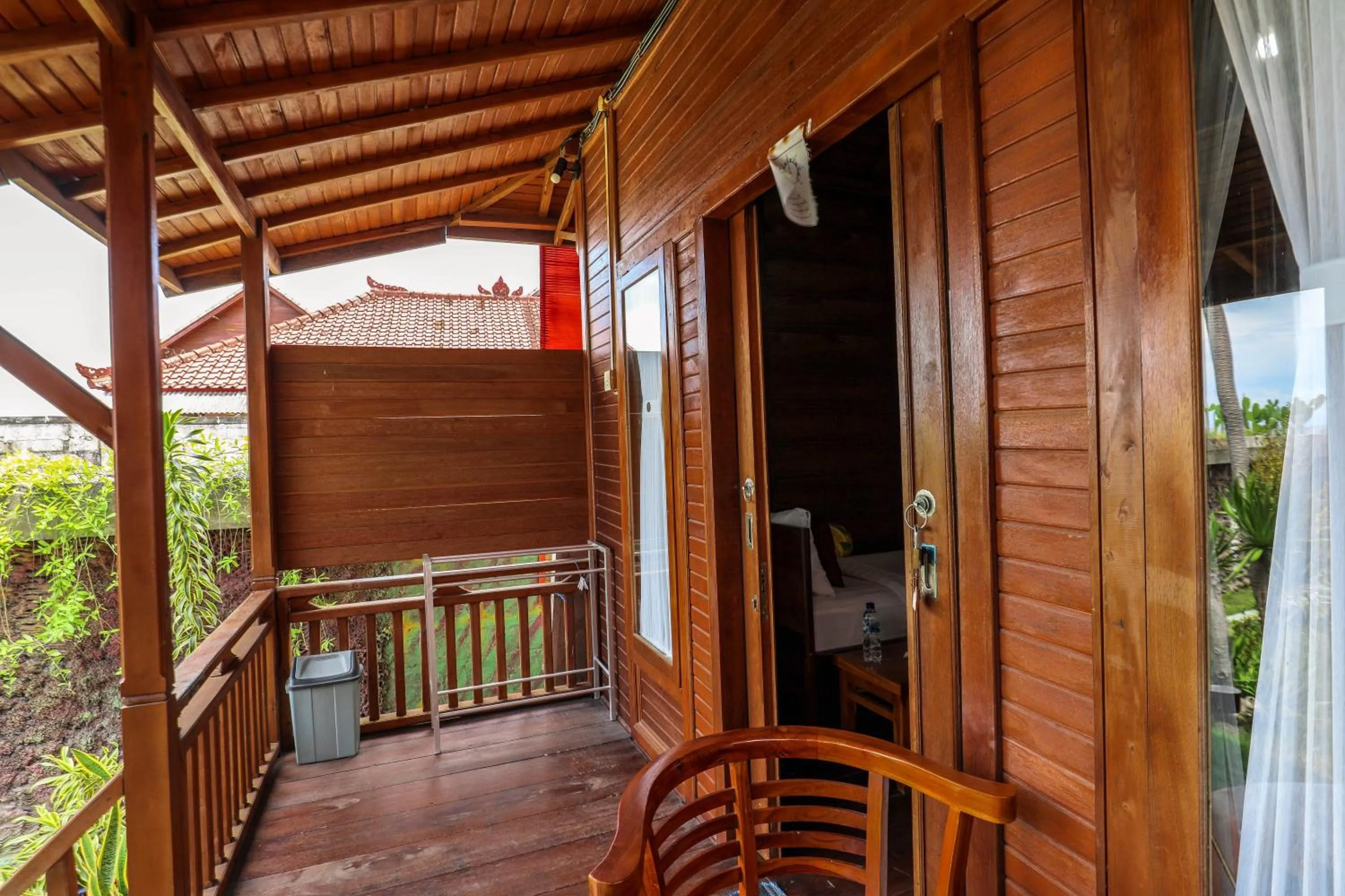 Property building in Swan Beach Inn