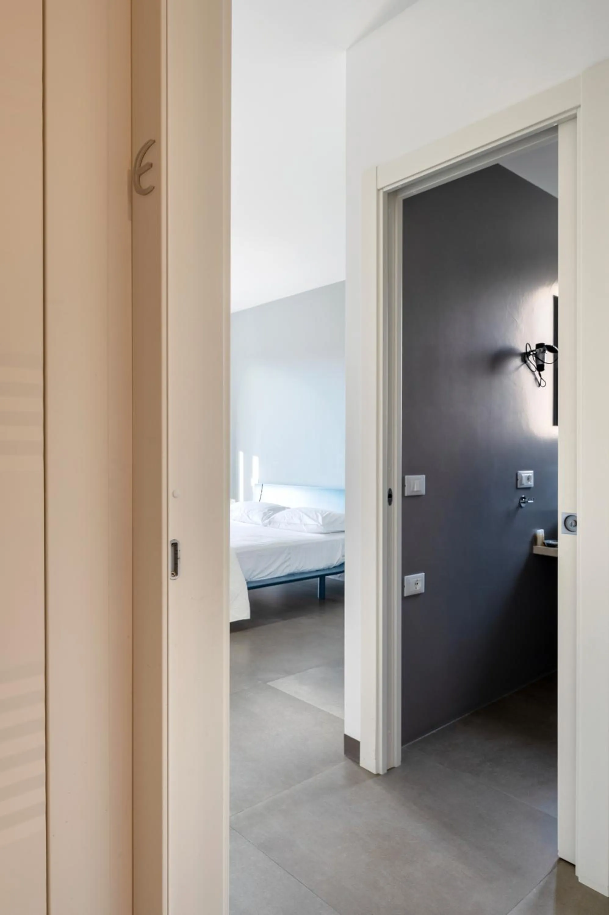 Photo of the whole room, Bed in Serafini Rooms