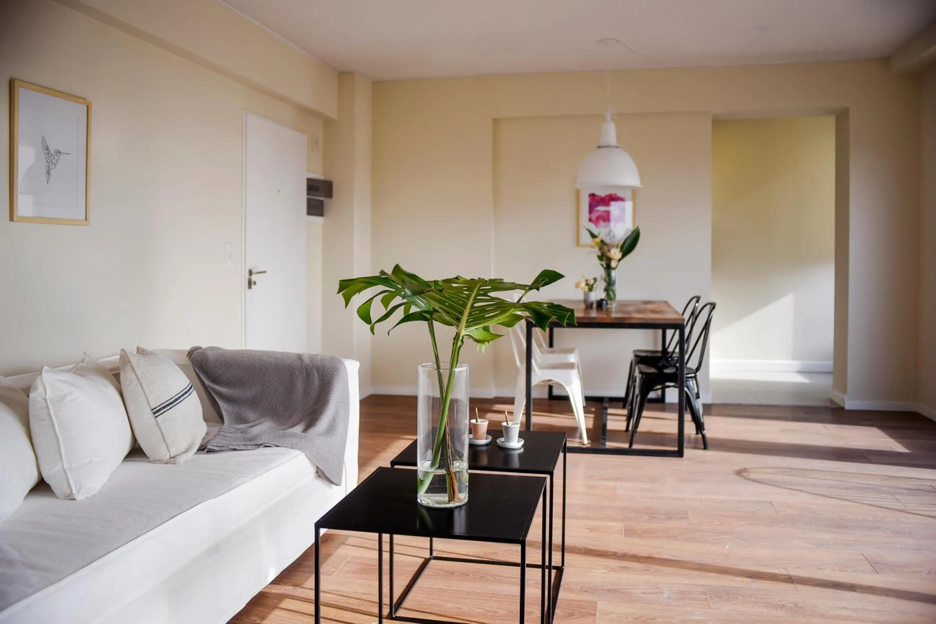 Seating area in Top Rentals WOW Nuñez