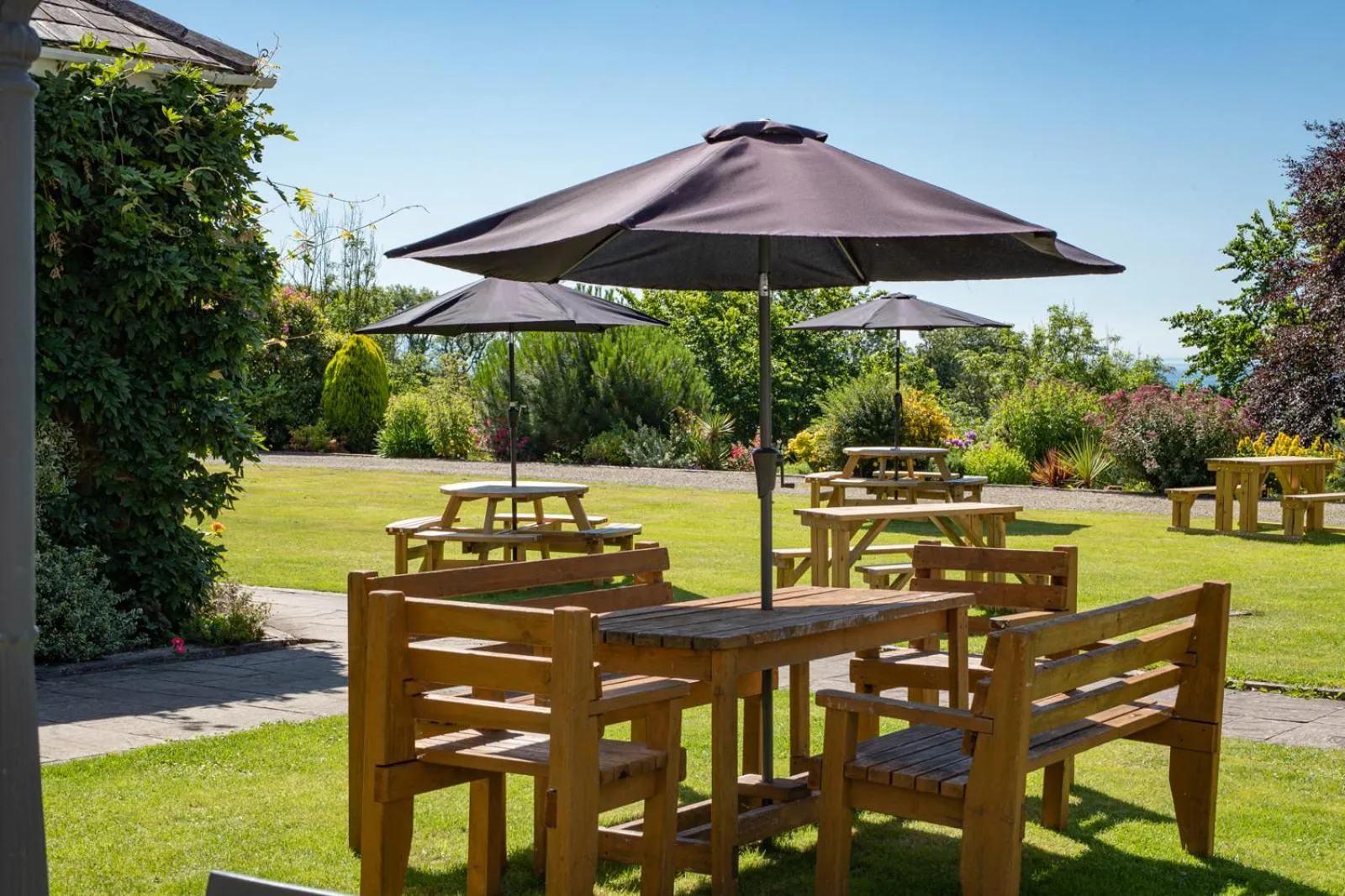 Garden in Broadway Country House