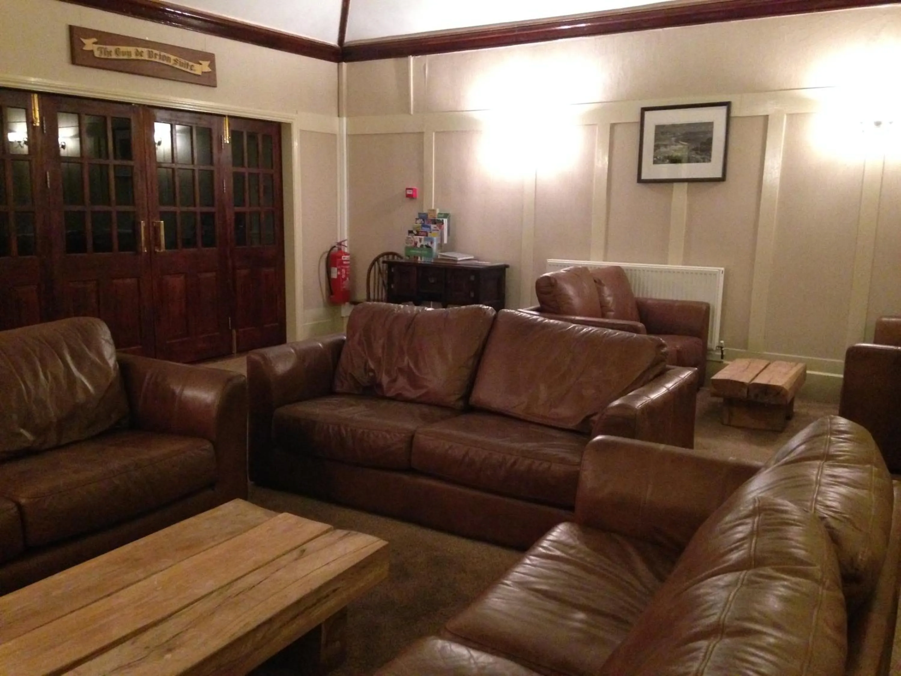 Lounge or bar in Broadway Country House