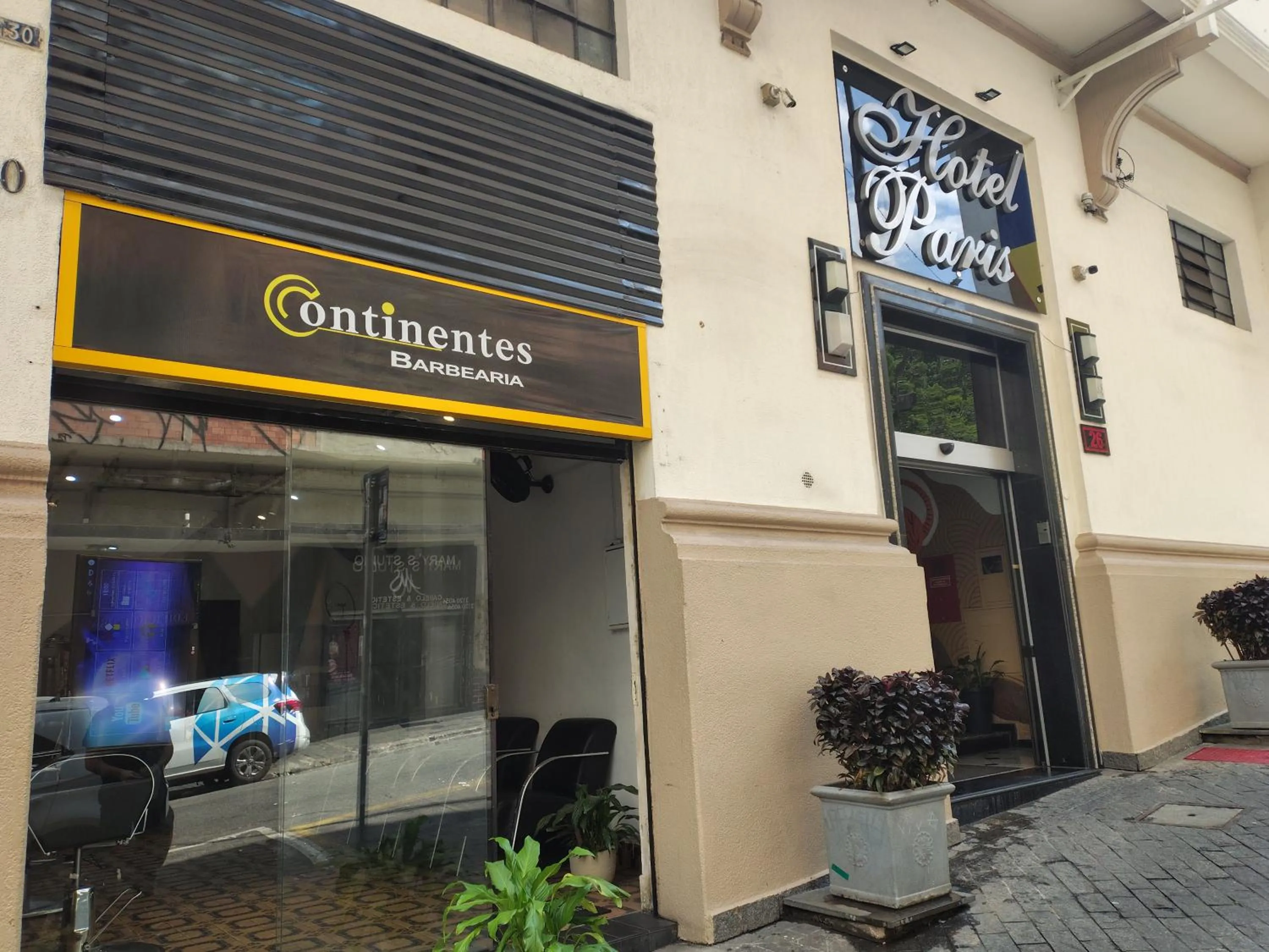 Shopping Area in Hotel Paris