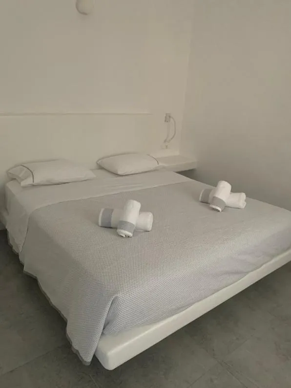 Bed in Petinaros Hotel