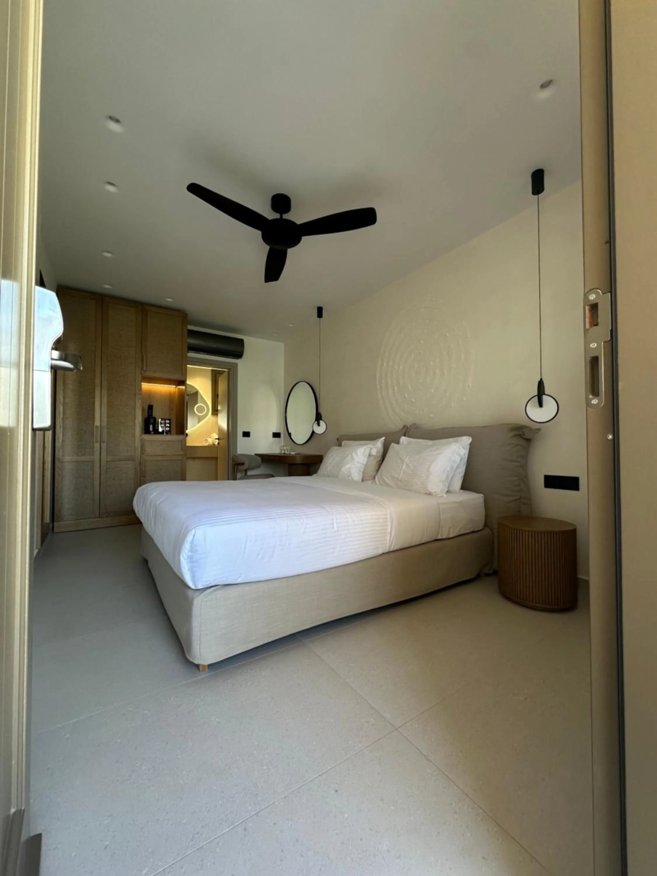 Bed in Petinaros Hotel