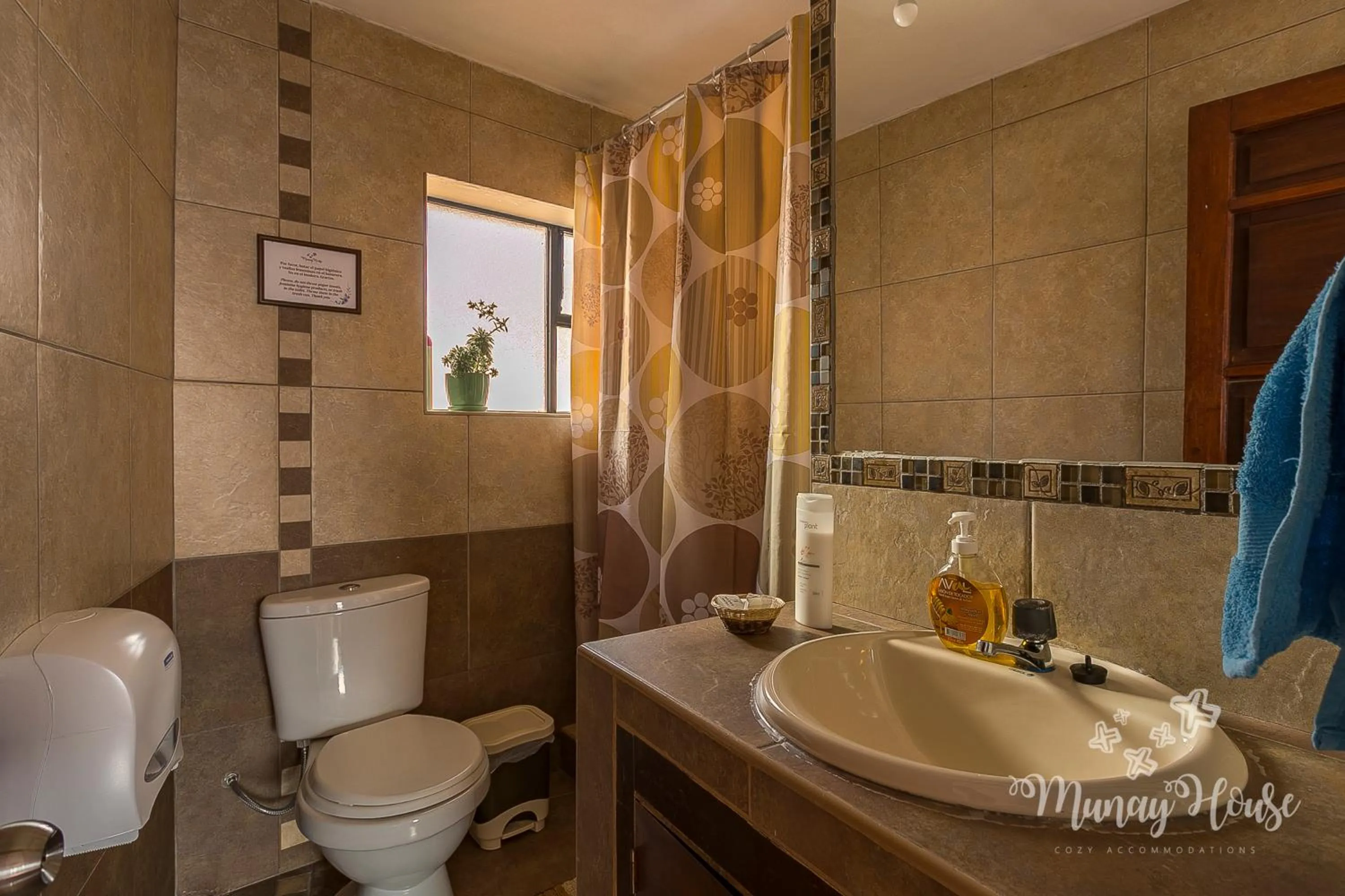 Bathroom in Munay House, apartment in the center of Cusco