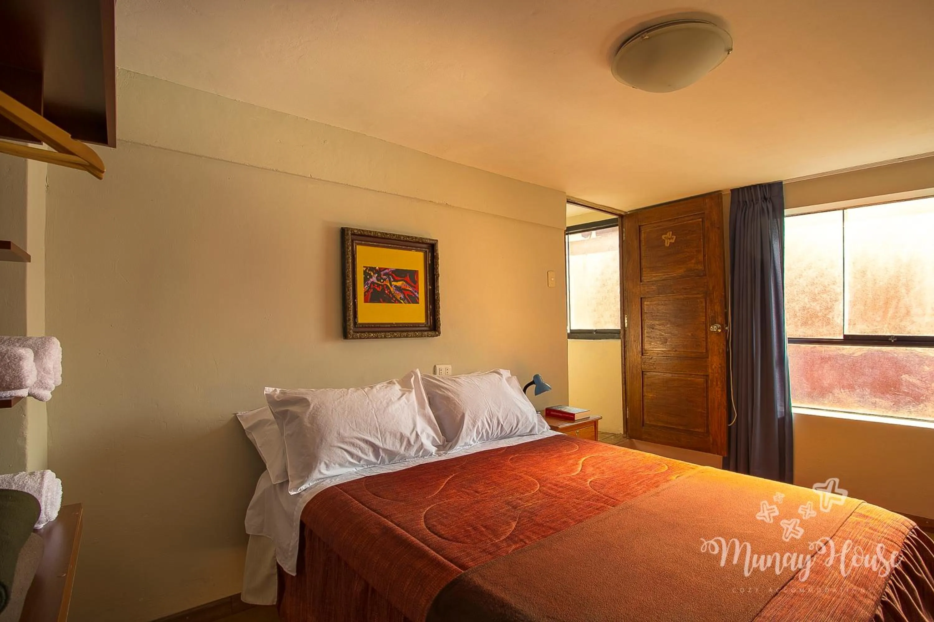 Photo of the whole room, Bed in Munay House, apartment in the center of Cusco