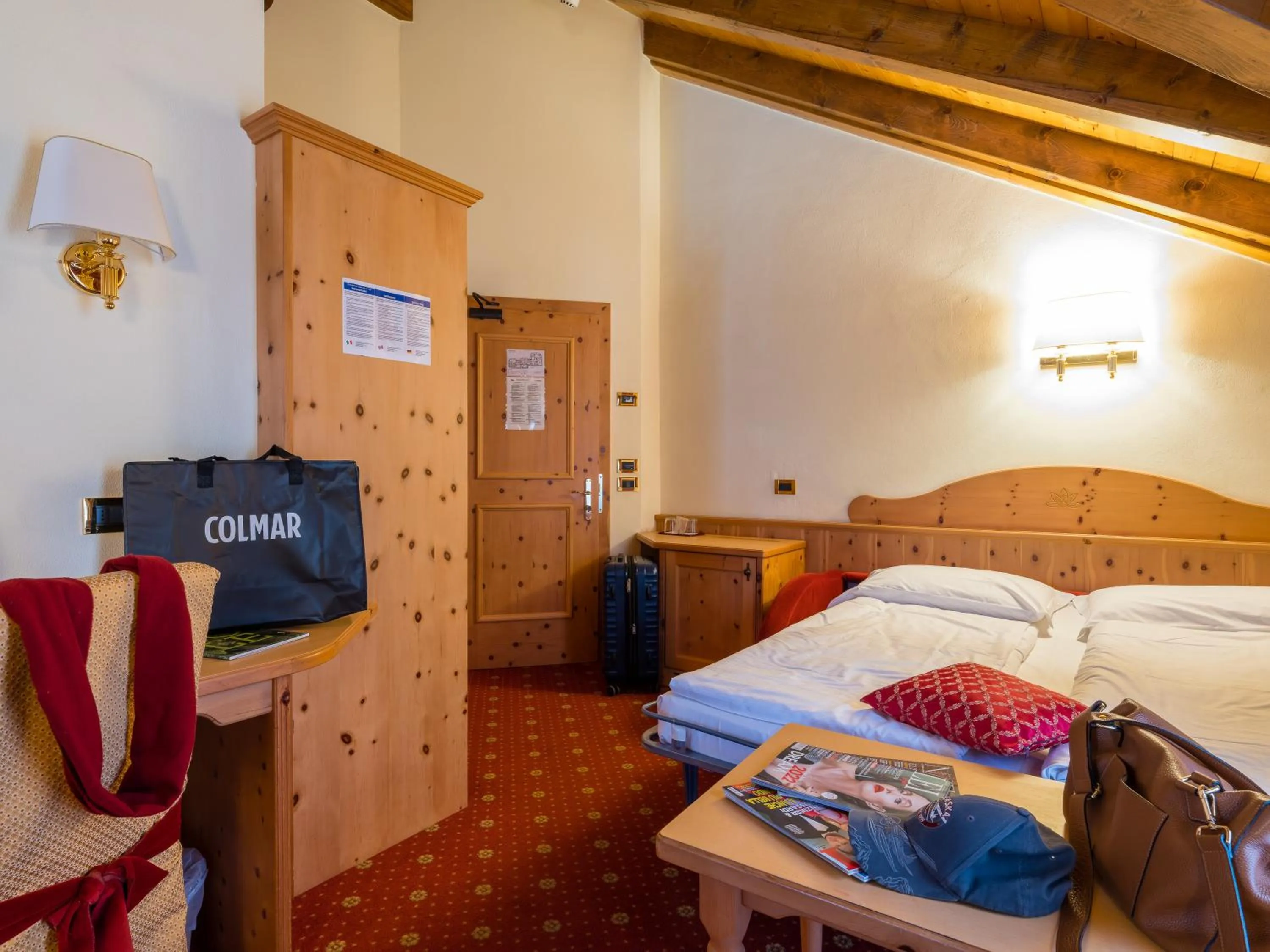 Bedroom, Bed in Albergo Dimaro Wellness Hotel